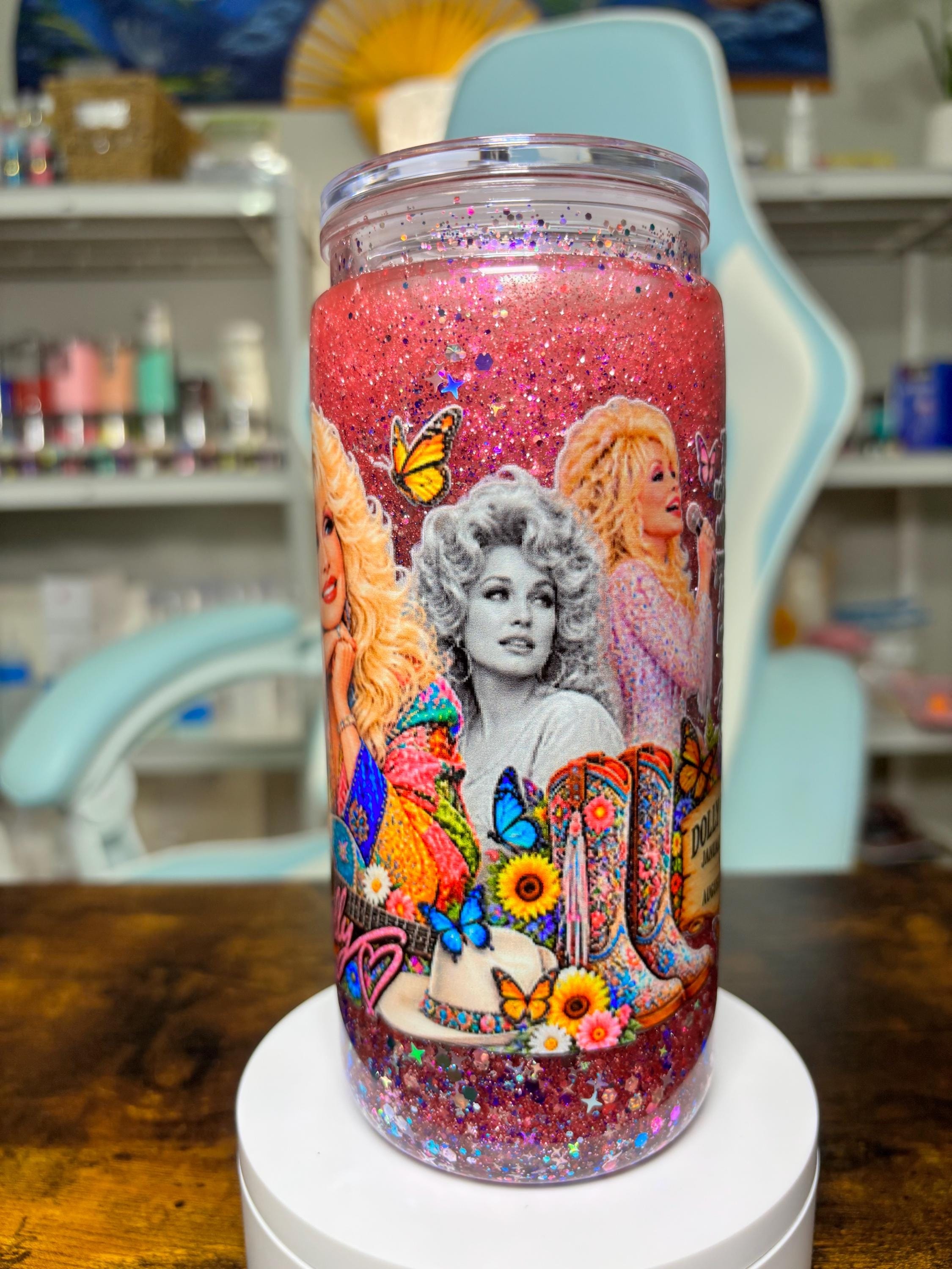 Dolly Parton 20oz Dreamscape Waterfall Snow Globe Tumbler, Coat of Many Colors Pink Glitter Country Music Cup