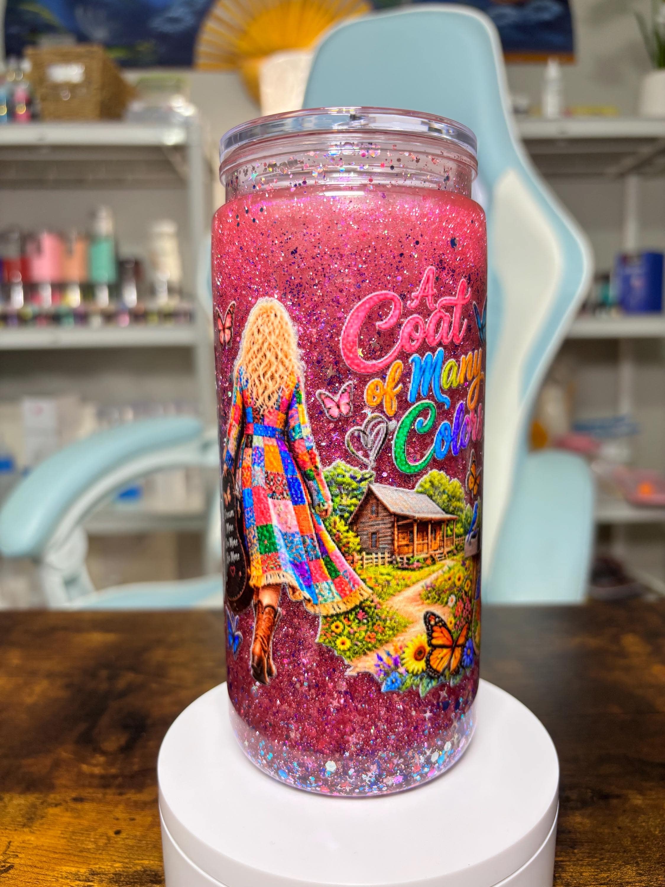 Dolly Parton 20oz Dreamscape Waterfall Snow Globe Tumbler, Coat of Many Colors Pink Glitter Country Music Cup