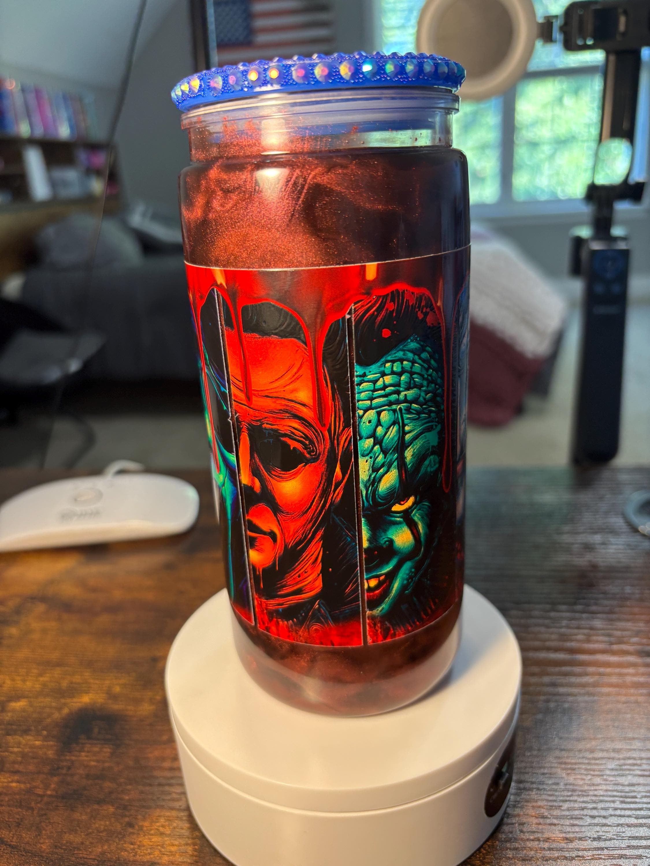 Many Faces of Horror Cateye Snow Globe Tumbler | 20oz Slasher Icons Glitter Cup