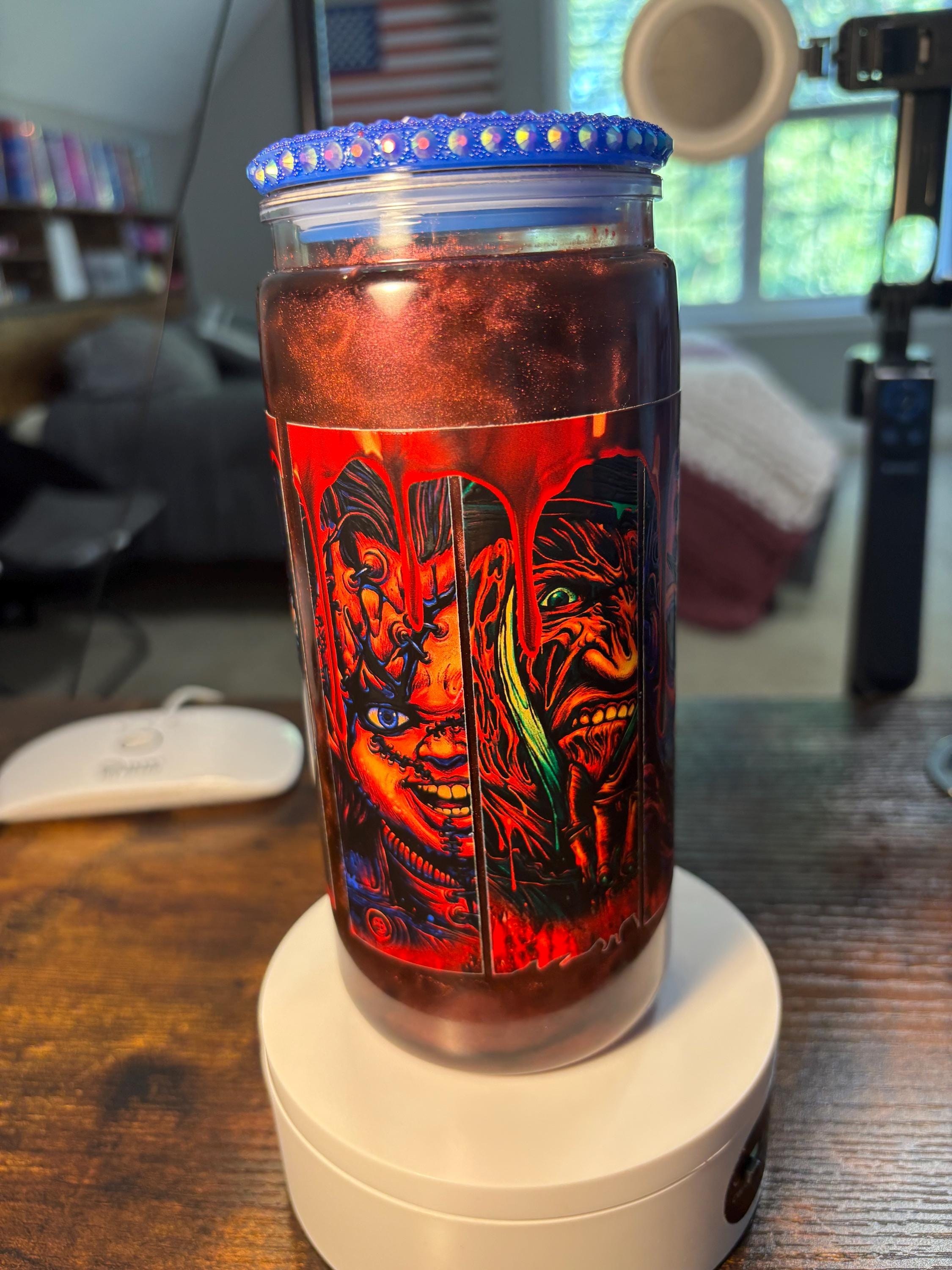 Many Faces of Horror Cateye Snow Globe Tumbler | 20oz Slasher Icons Glitter Cup