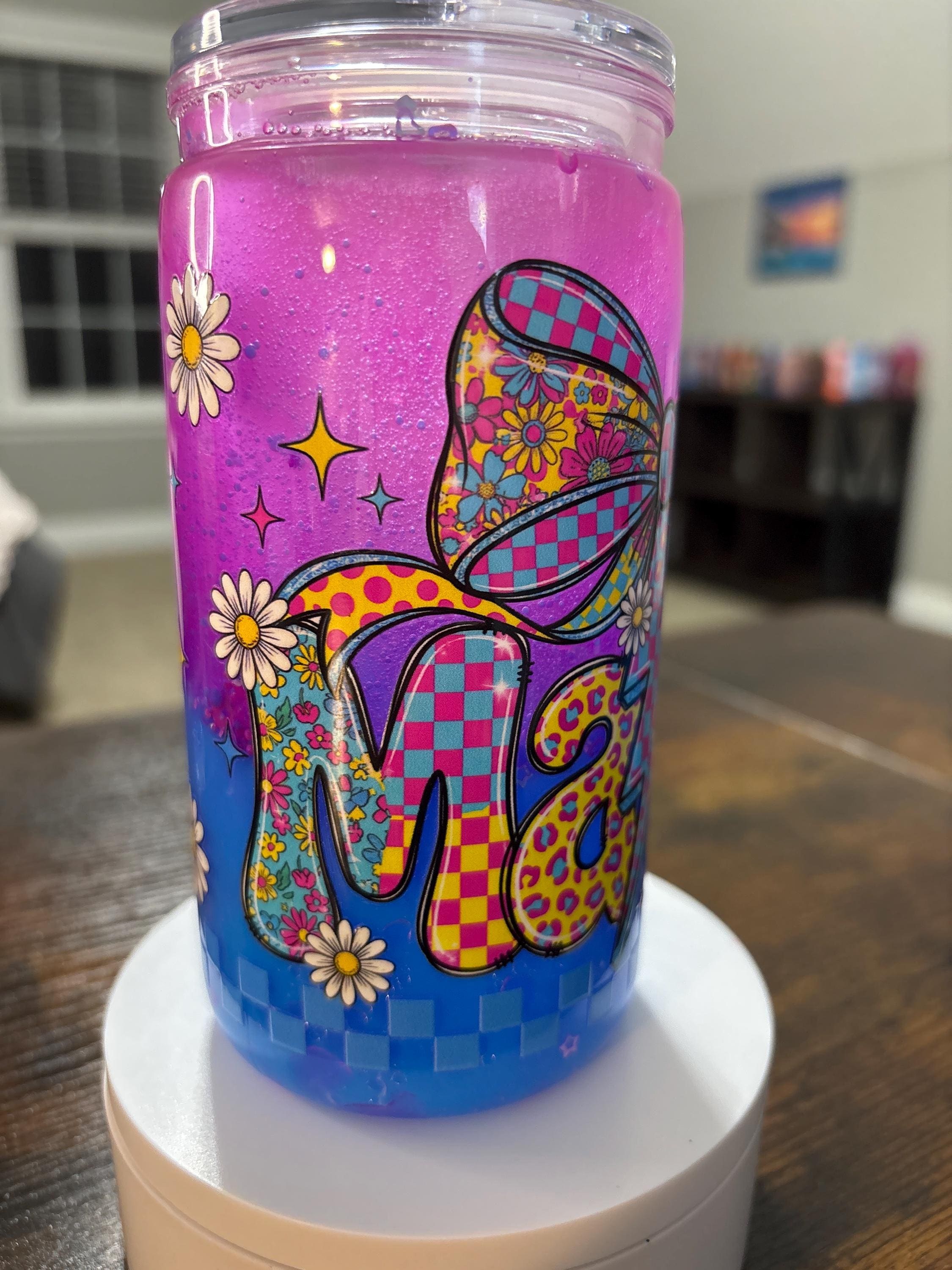 Mama Daisies Snow Globe Tumbler | Handmade Floral Mom Cup | Mother’s Day Gift