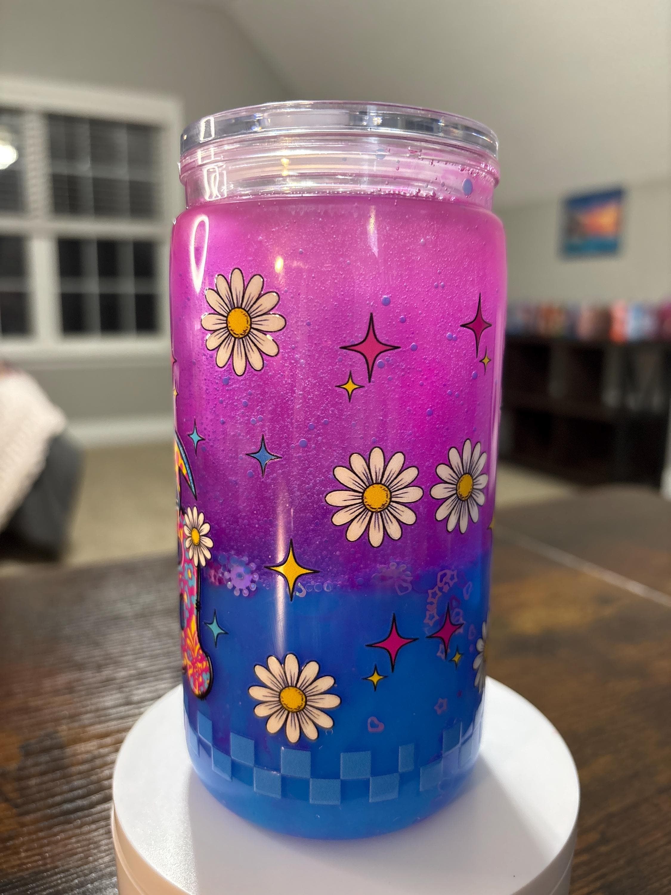 Mama Daisies Snow Globe Tumbler | Handmade Floral Mom Cup | Mother’s Day Gift