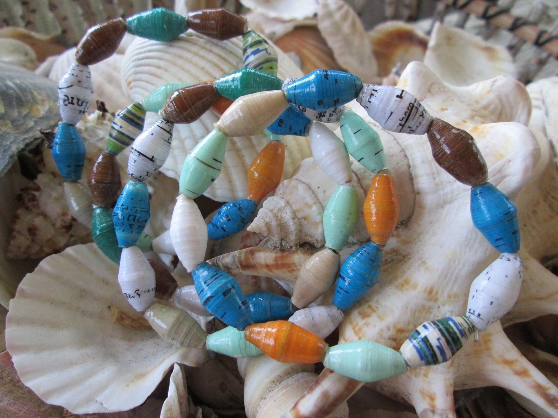 Bracelet trio, Outreach Uganda Seashore Sampler paper beaded bracelets, 172, detail 4
