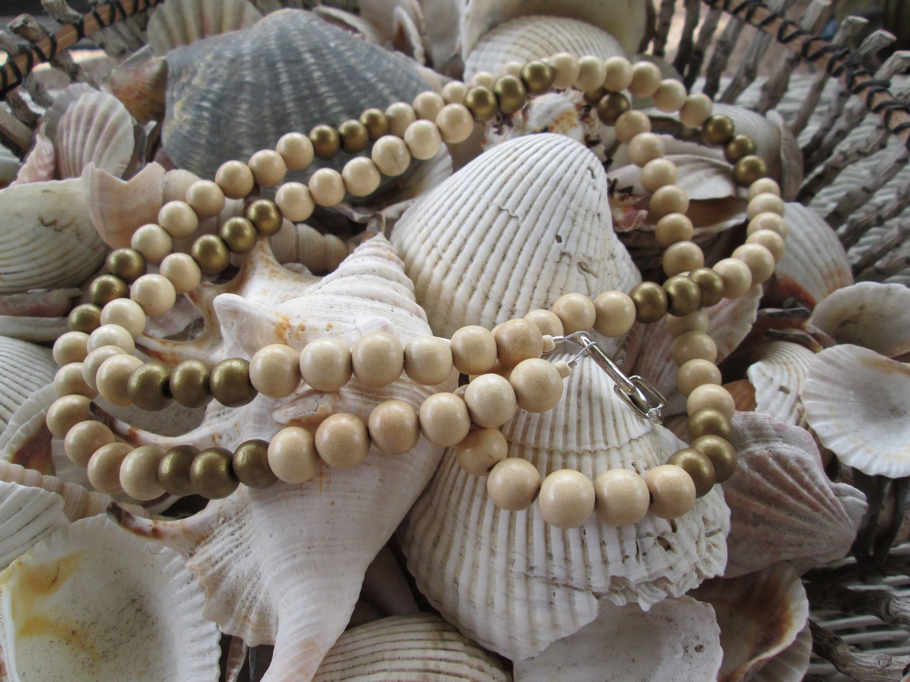 Lanyard, Whitewood and Metallic Gold wood beaded lanyard, 707, detail 3