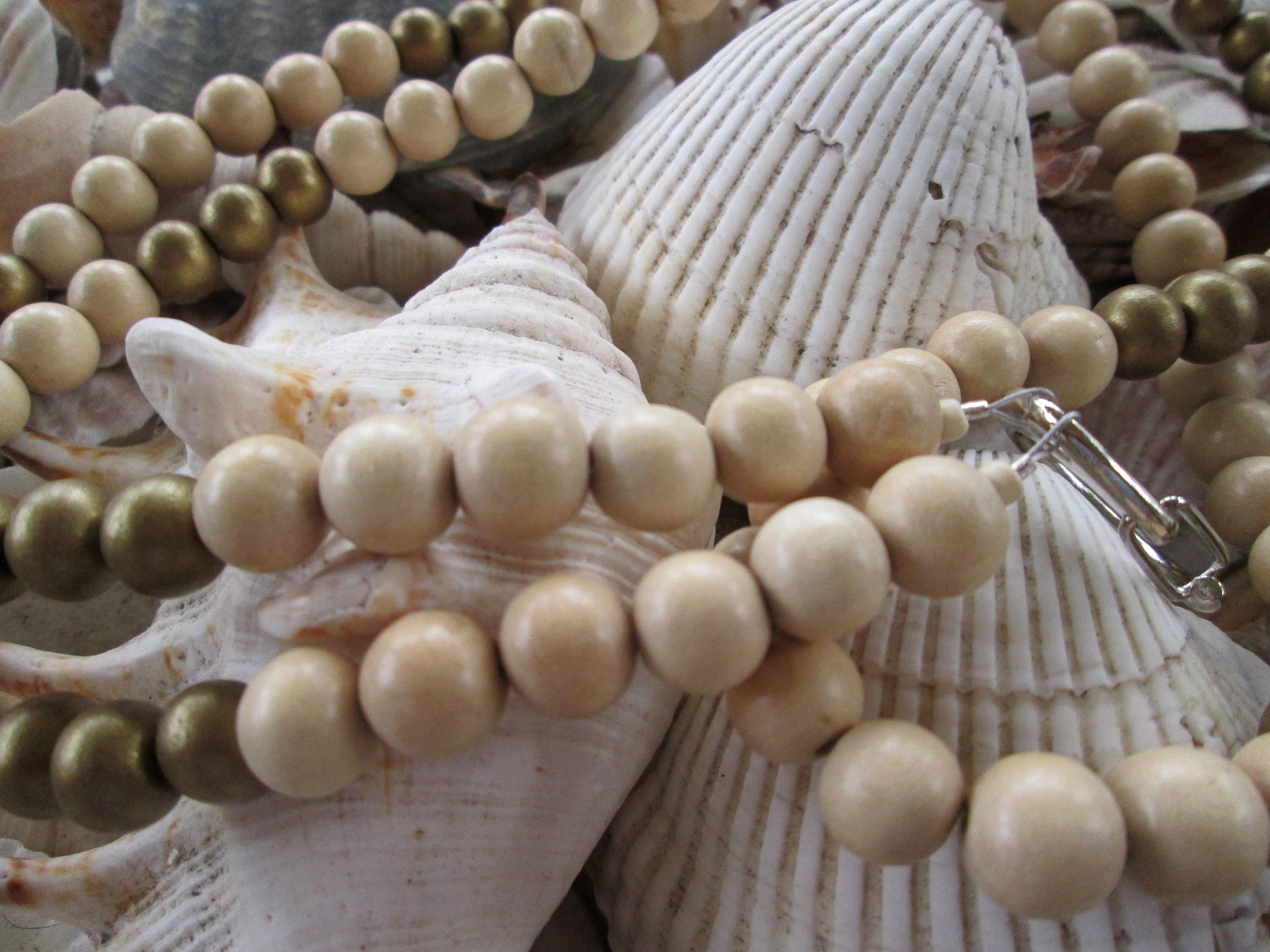 Lanyard, Whitewood and Metallic Gold wood beaded lanyard, 707, detail 6