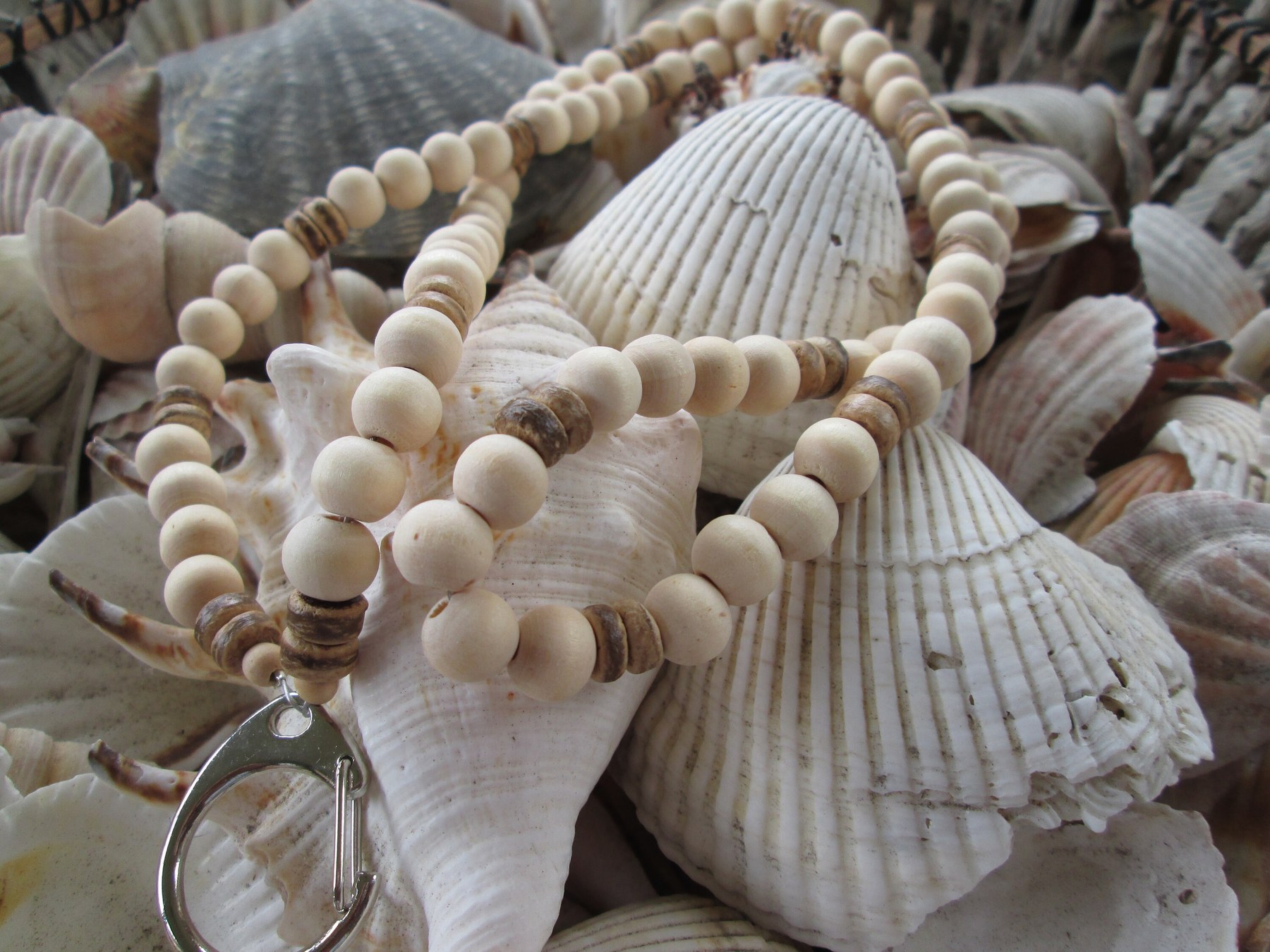 Natural wood 10mm beaded lanyard, 709, detail 3