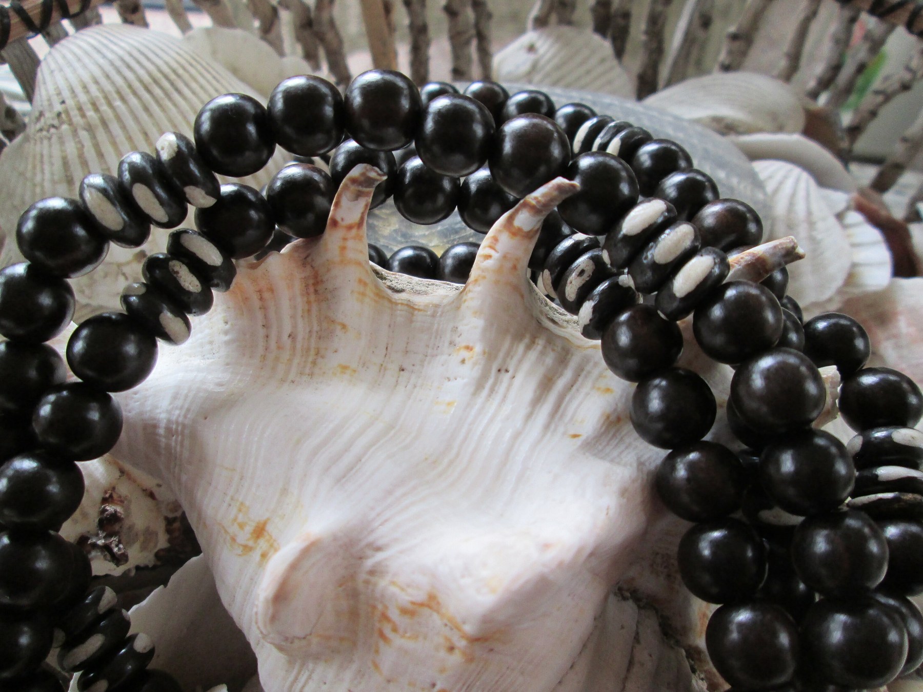 Tiger ebony and bone lanyard, 720, detail 4
