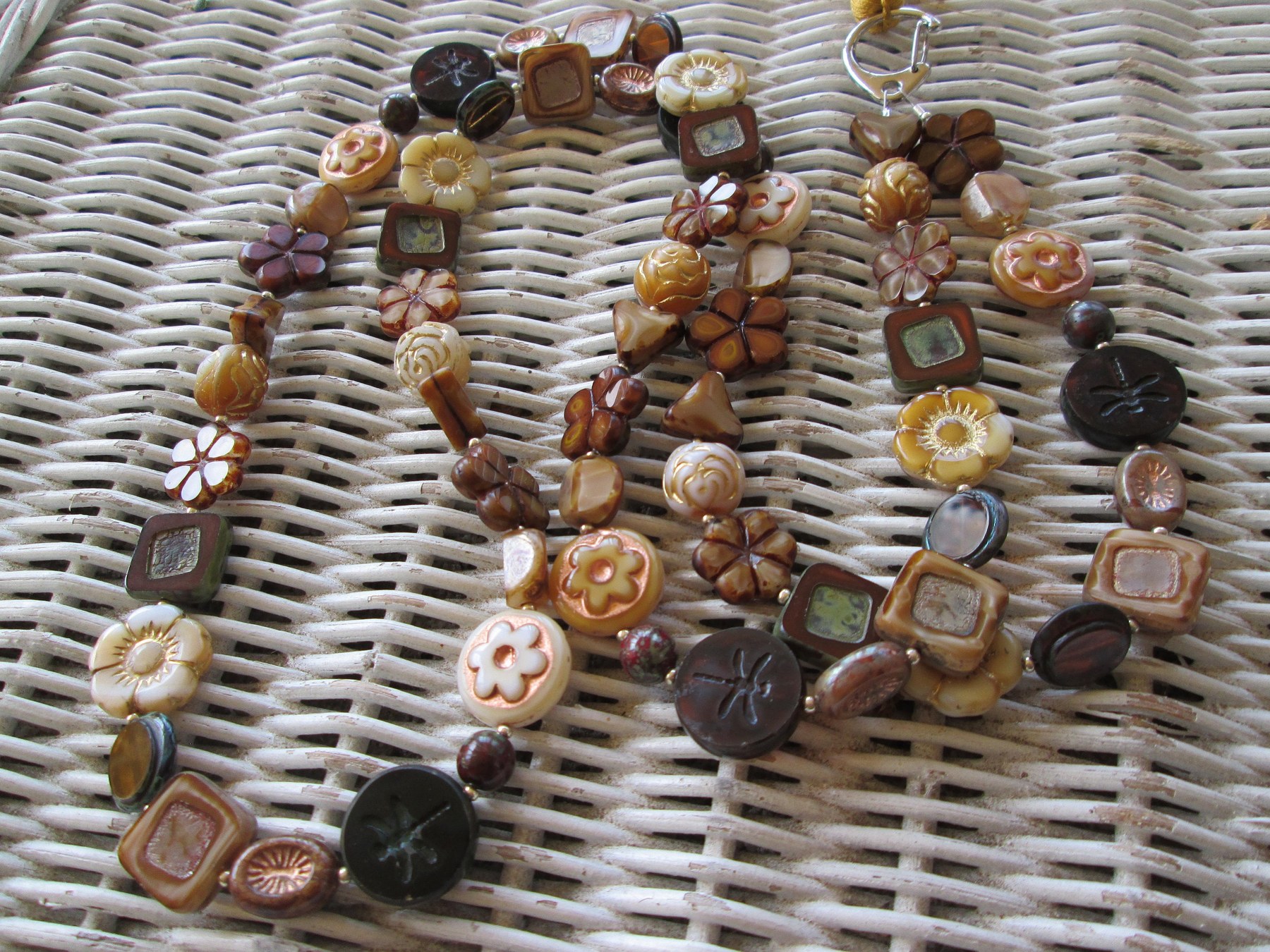 Czech Glass Beaded Lanyard, Floral Flower Shape, ID Badge Holder Necklace, Eyeglass Chain, Teacher Nurse Gift