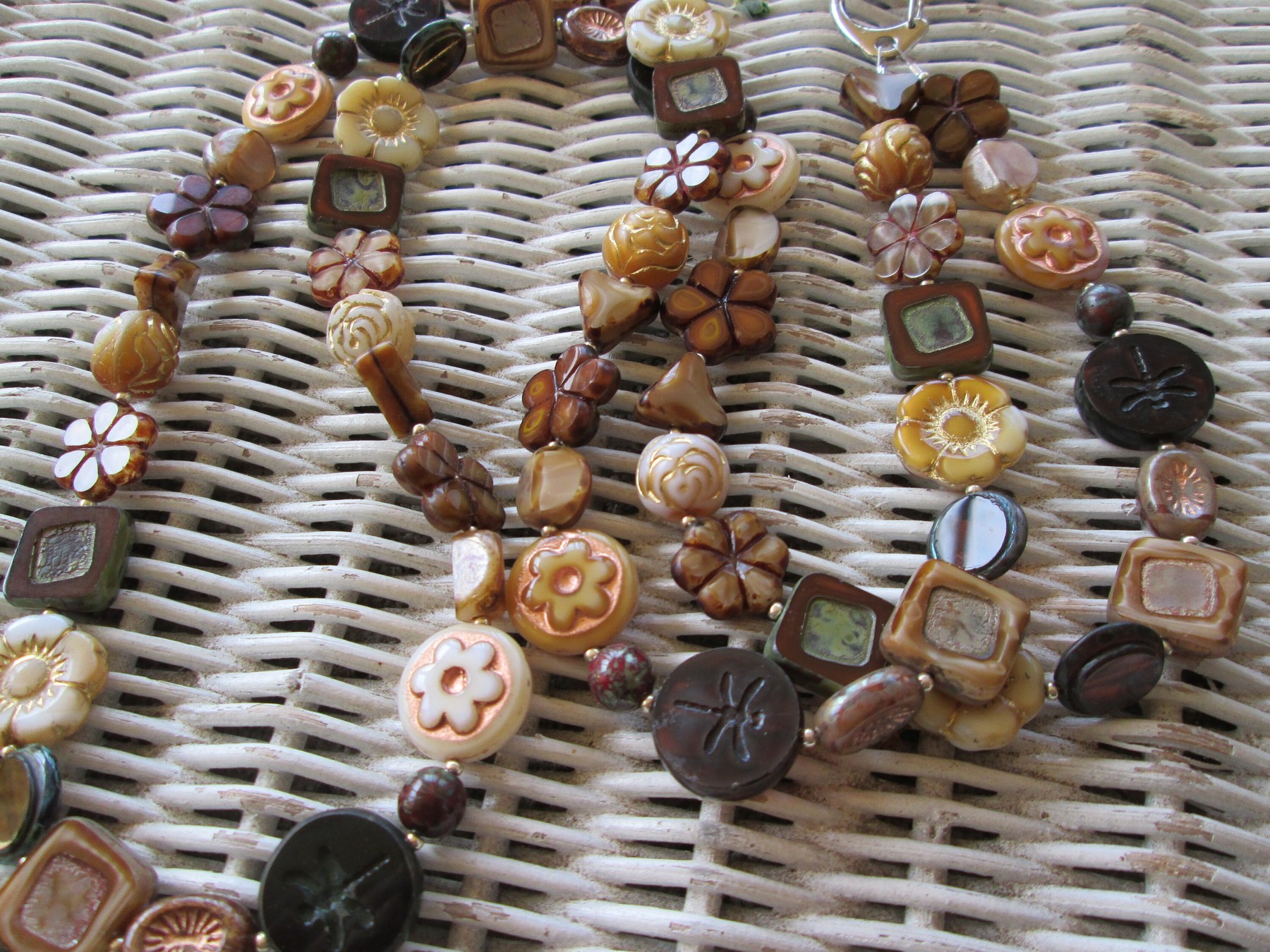Czech Glass Beaded Lanyard, Floral Flower Shape, ID Badge Holder Necklace, Eyeglass Chain, Teacher Nurse Gift, detail 3