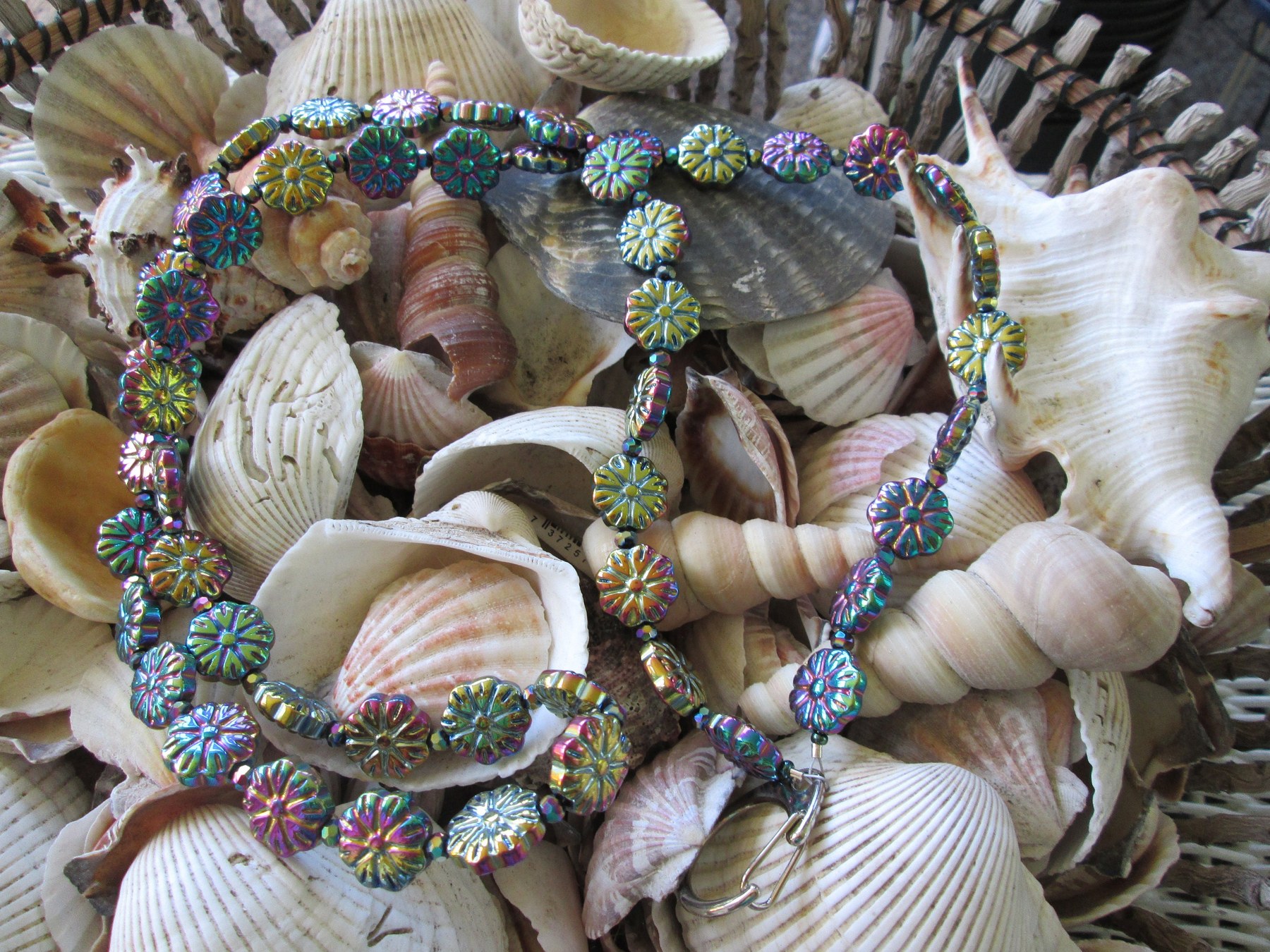 Lanyard, Metallic Flower Bead lanyard, ID badge, 741, detail 2