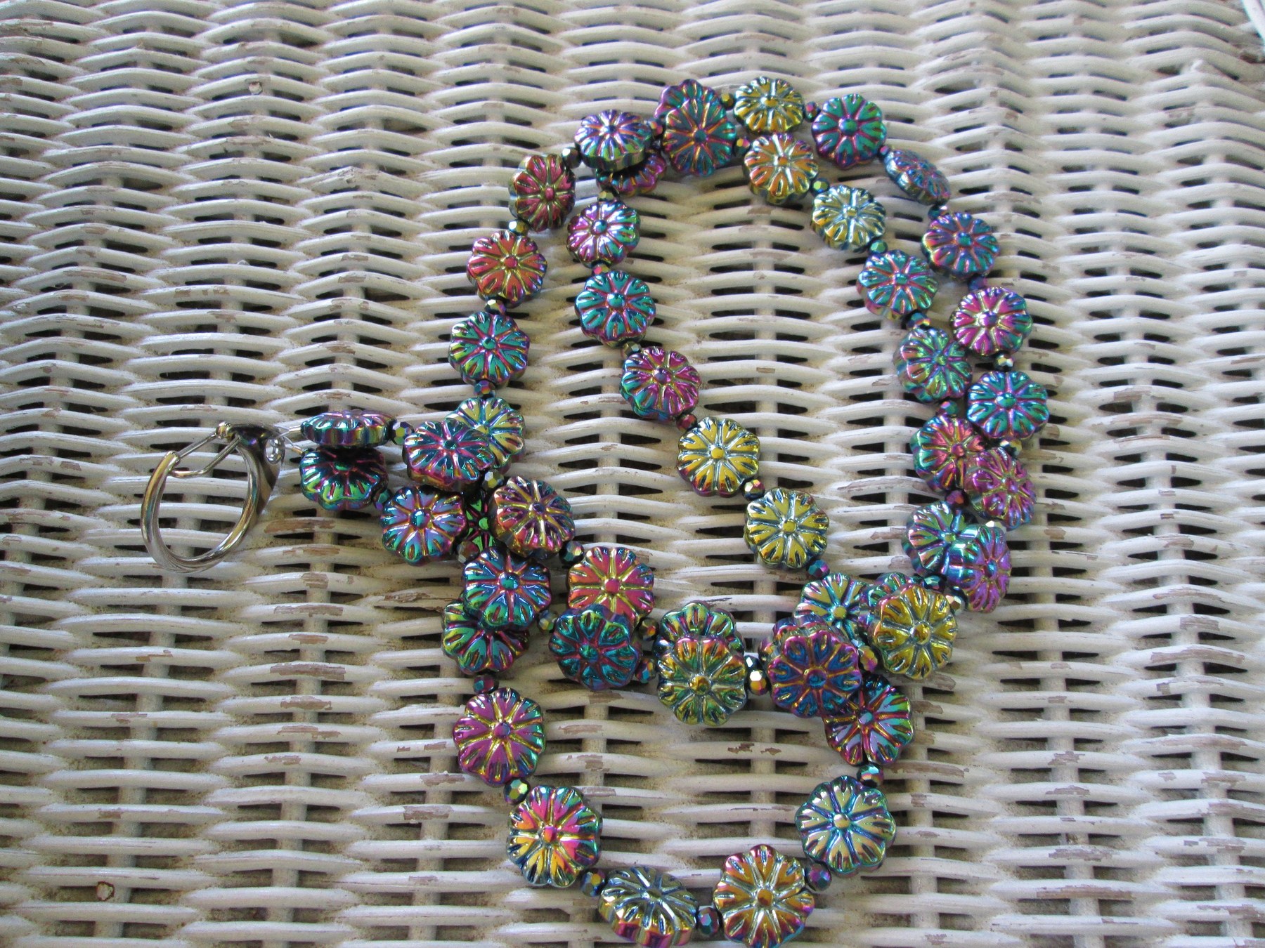 Lanyard, Metallic Flower Bead lanyard, ID badge, 741, detail 4