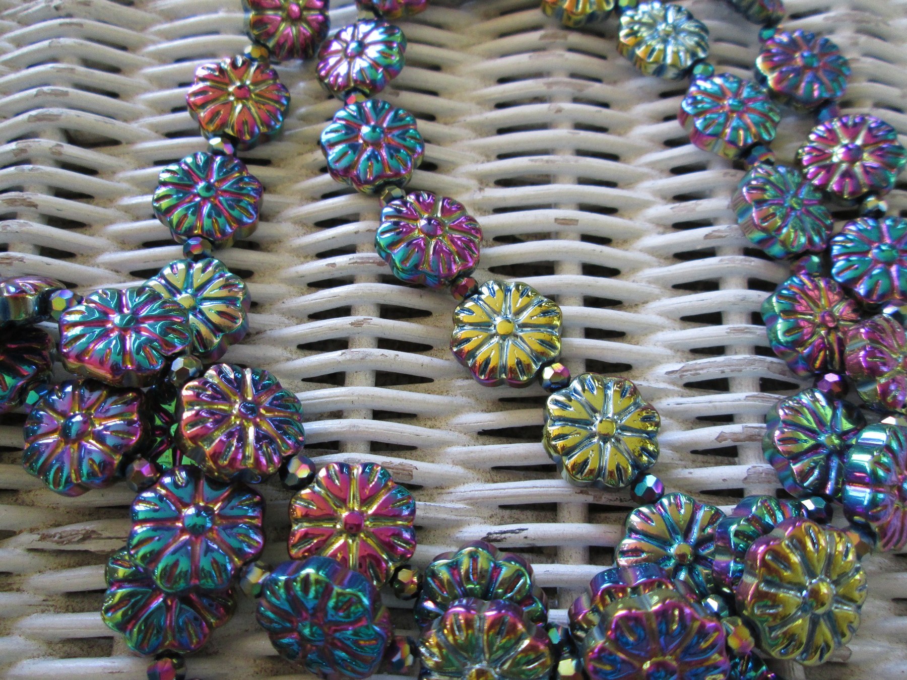 Lanyard, Metallic Flower Bead lanyard, ID badge, 741, detail 5