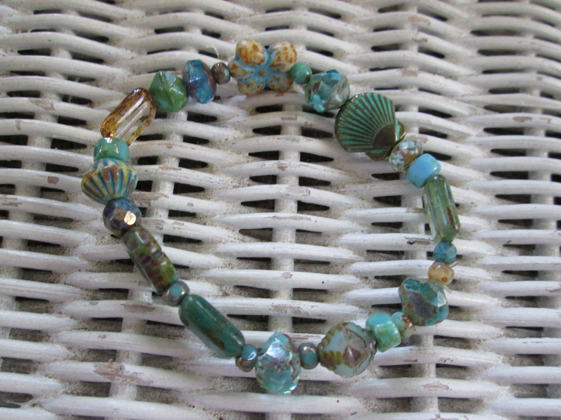 Turquoise Beaded Bracelet: Elastic Boho Jewelry, 113, detail 3