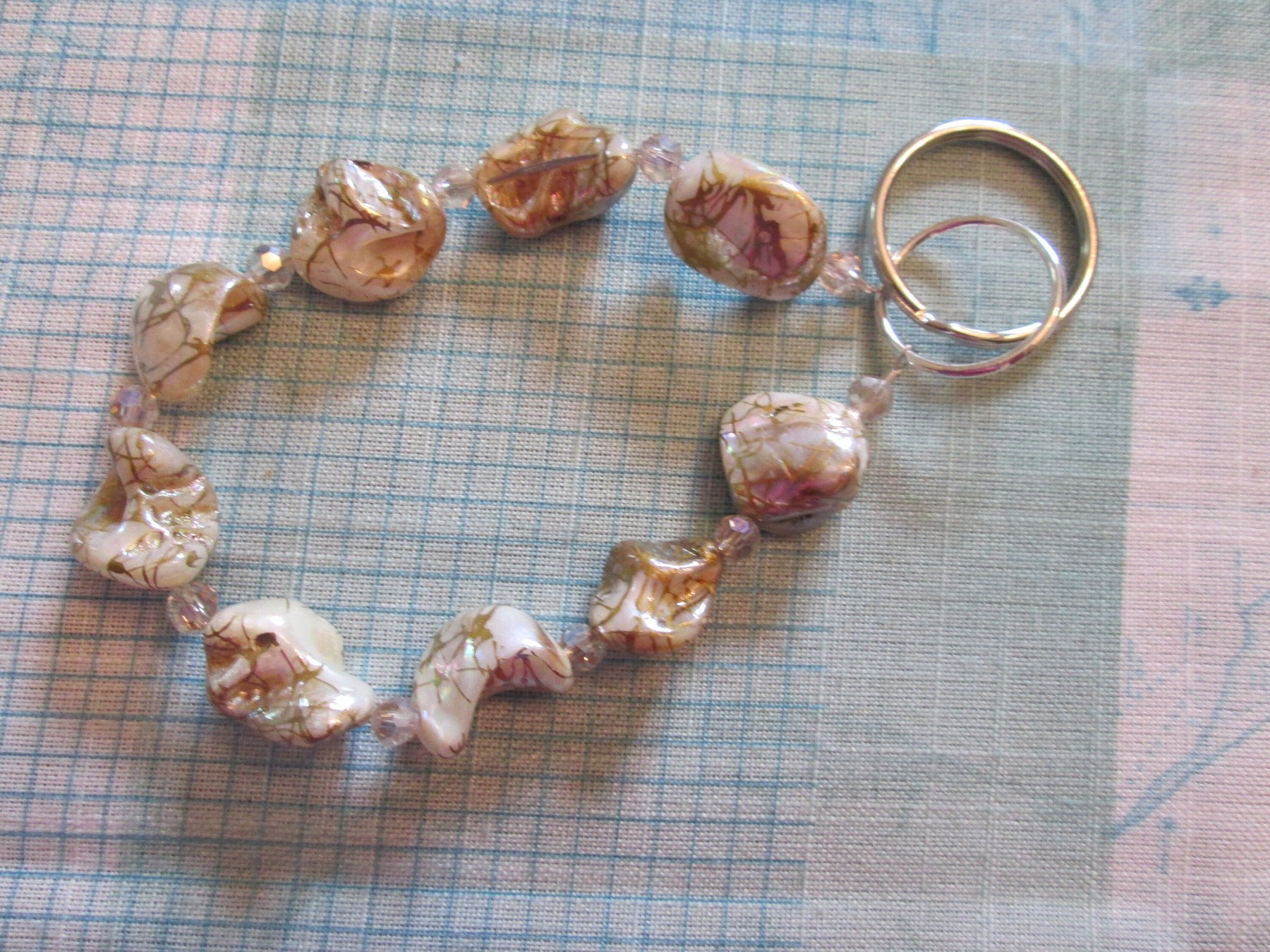 Lanyard bracelet, Gold Drizzle Shell wristlet, 1994, detail 2