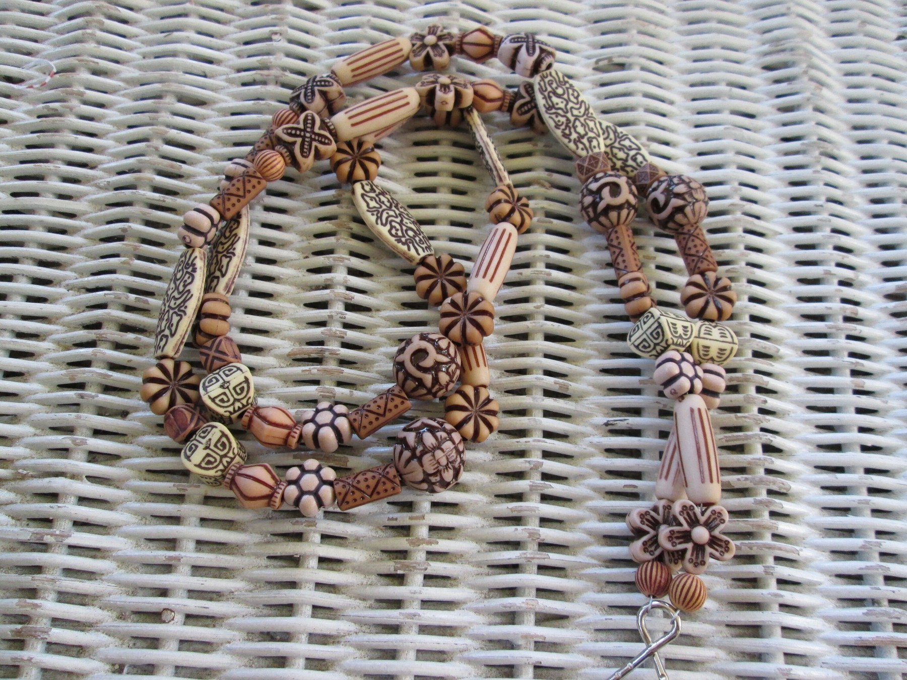 Lanyard, Old World Acrylic Bead Mix, 994, detail 4