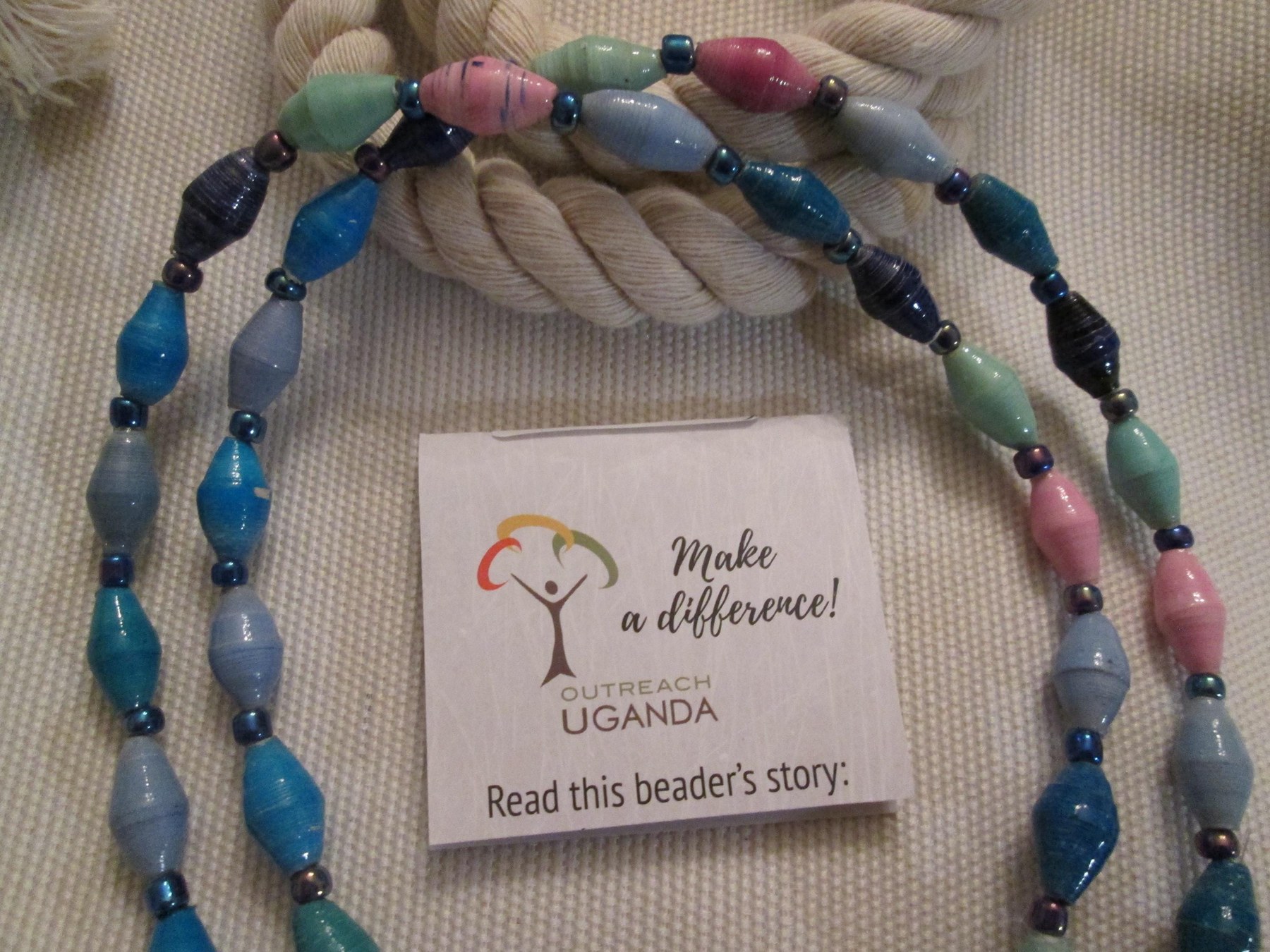 Lanyard, Outreach Uganda Oceanic Paper Beaded Lanyard, 977, detail 4