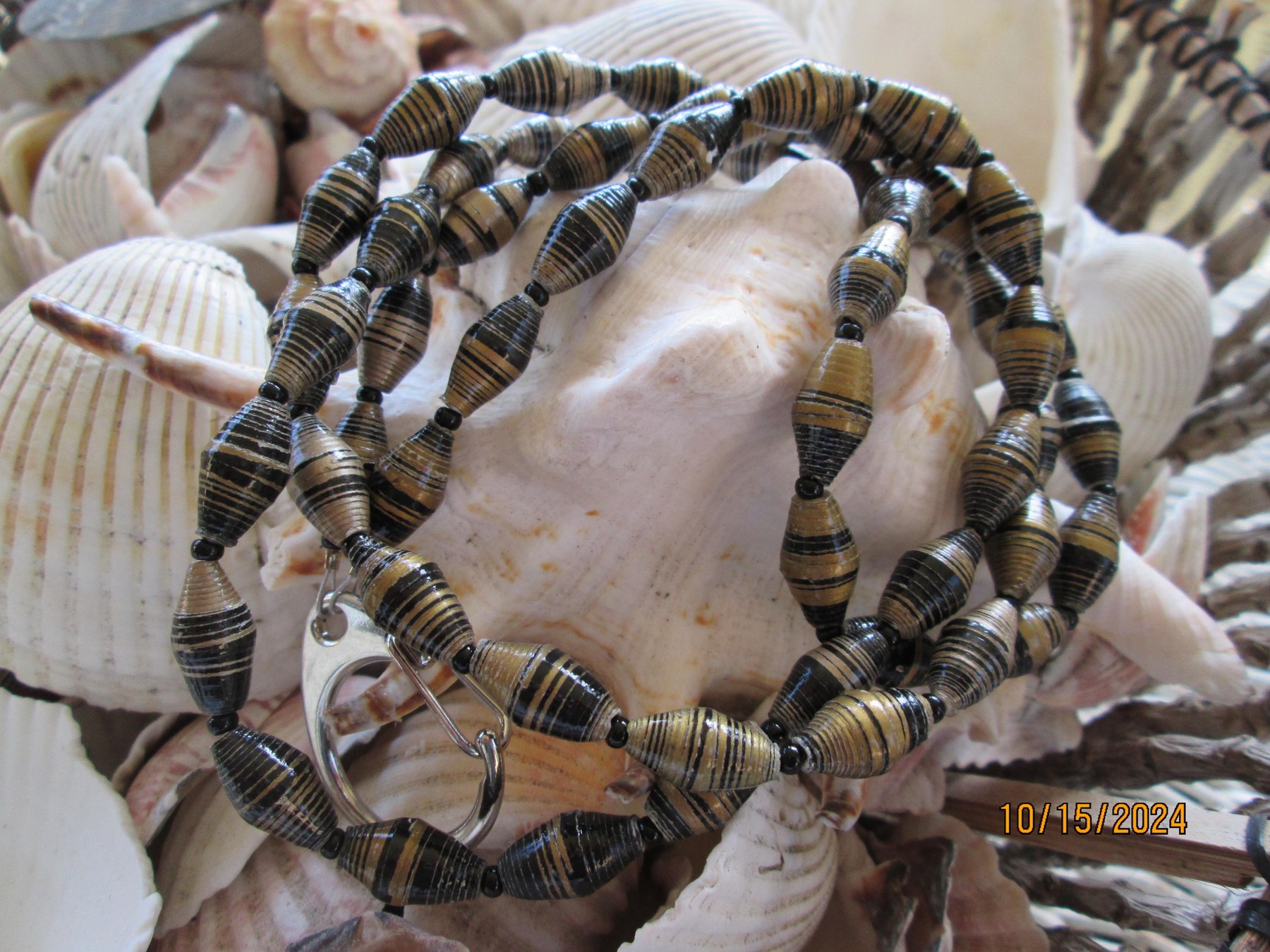 Lanyard, Outreach Uganda Black and Gold Paper Bead Lanyard, 167, detail 2