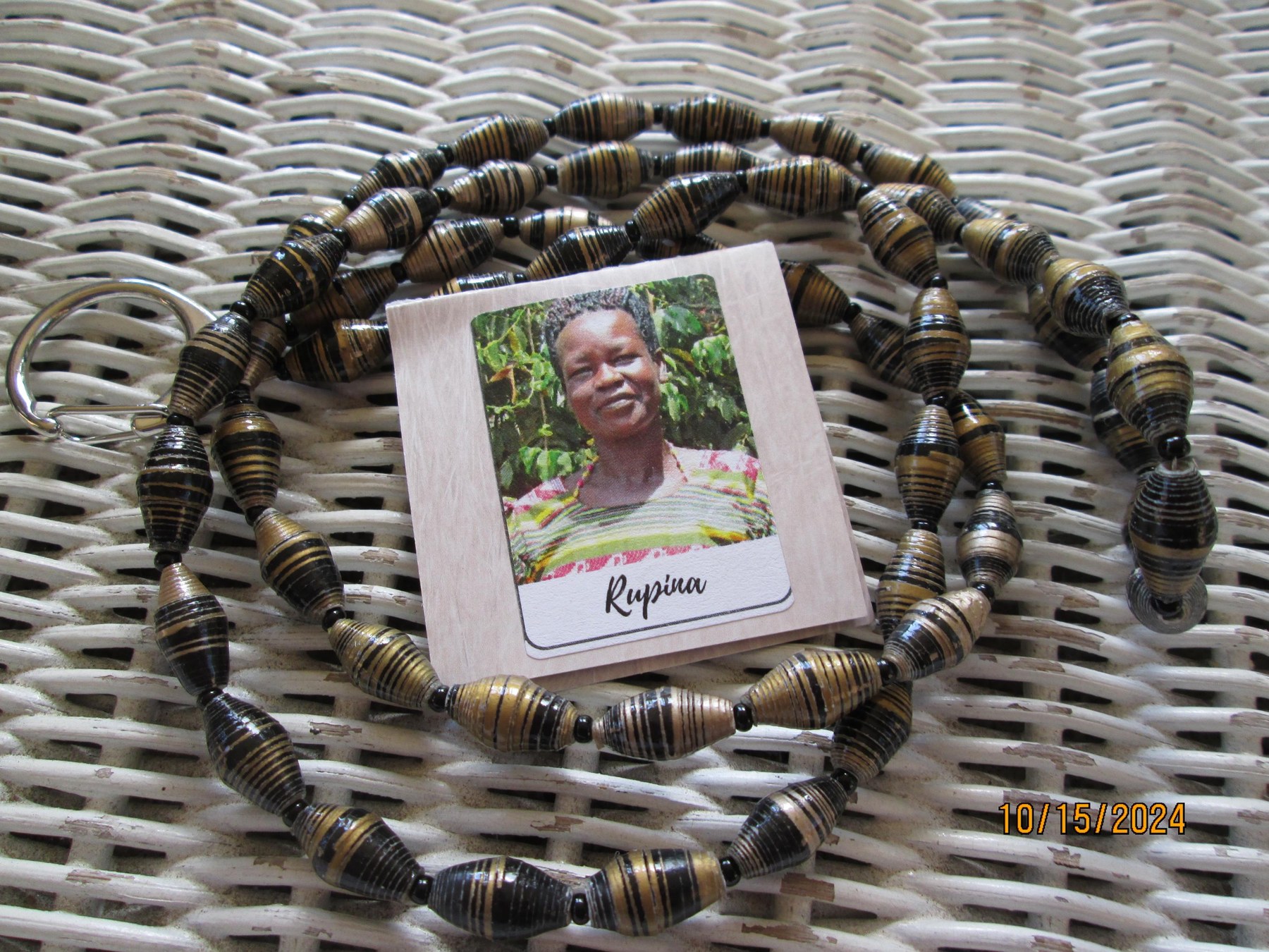 Lanyard, Outreach Uganda Black and Gold Paper Bead Lanyard, 167, detail 5