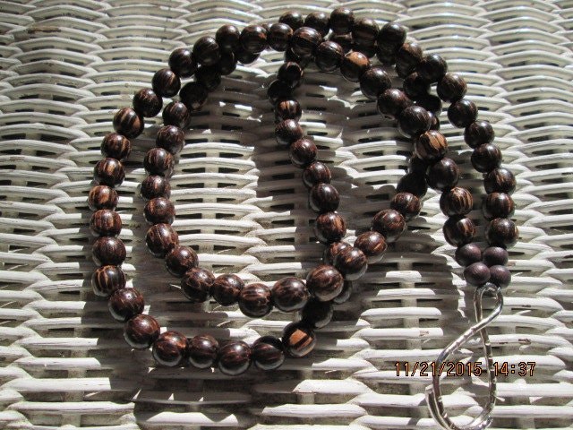Coco Wood Beaded Lanyard: 10mm ID Badge Holder, detail 2