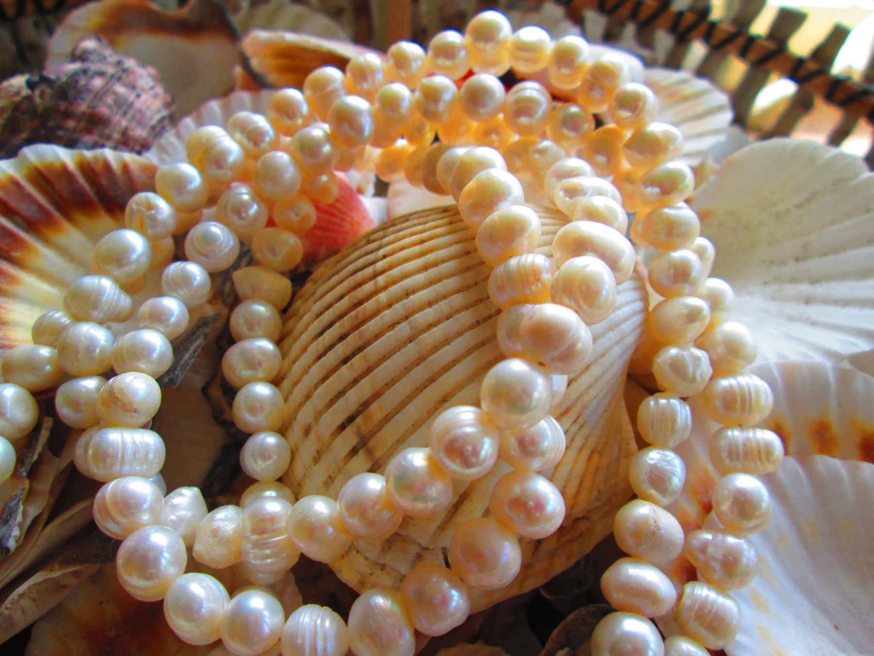 Lanyard, Freshwater Pearl beaded lanyard, 825, detail 3