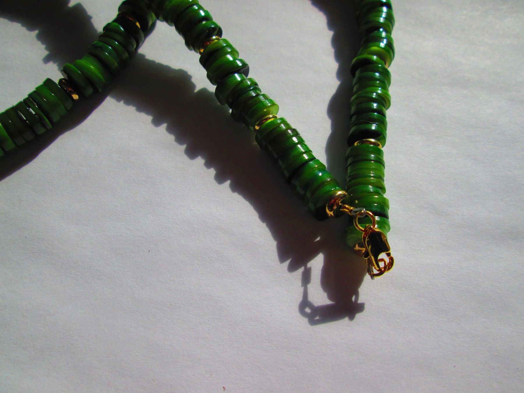 Natural Green Heishi 8mm Shell Handmade necklace, 1306, detail 2