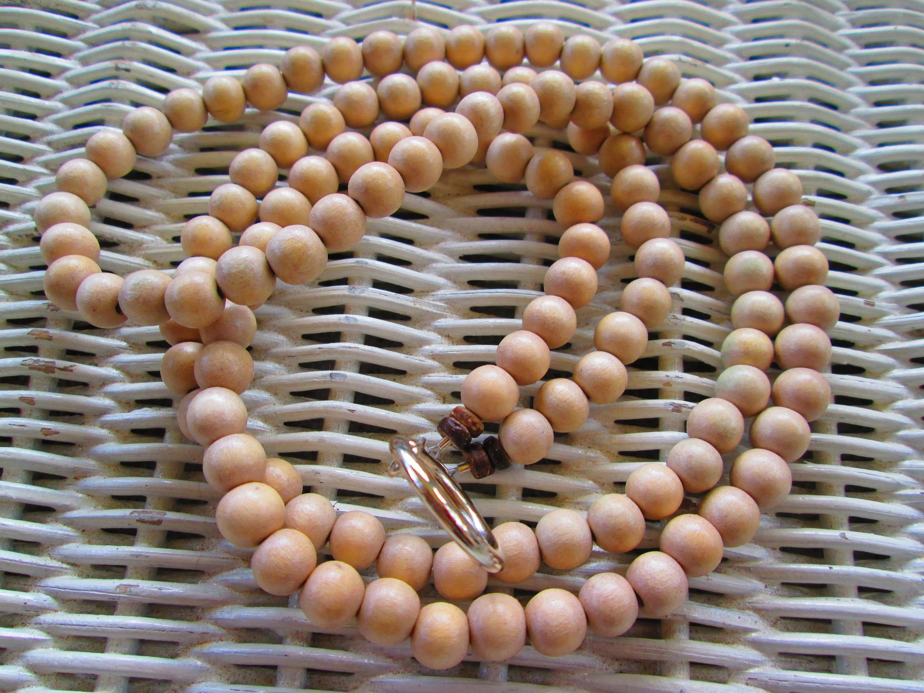 Stone White Wood Beaded Lanyard: 8mm ID Badge, detail 5