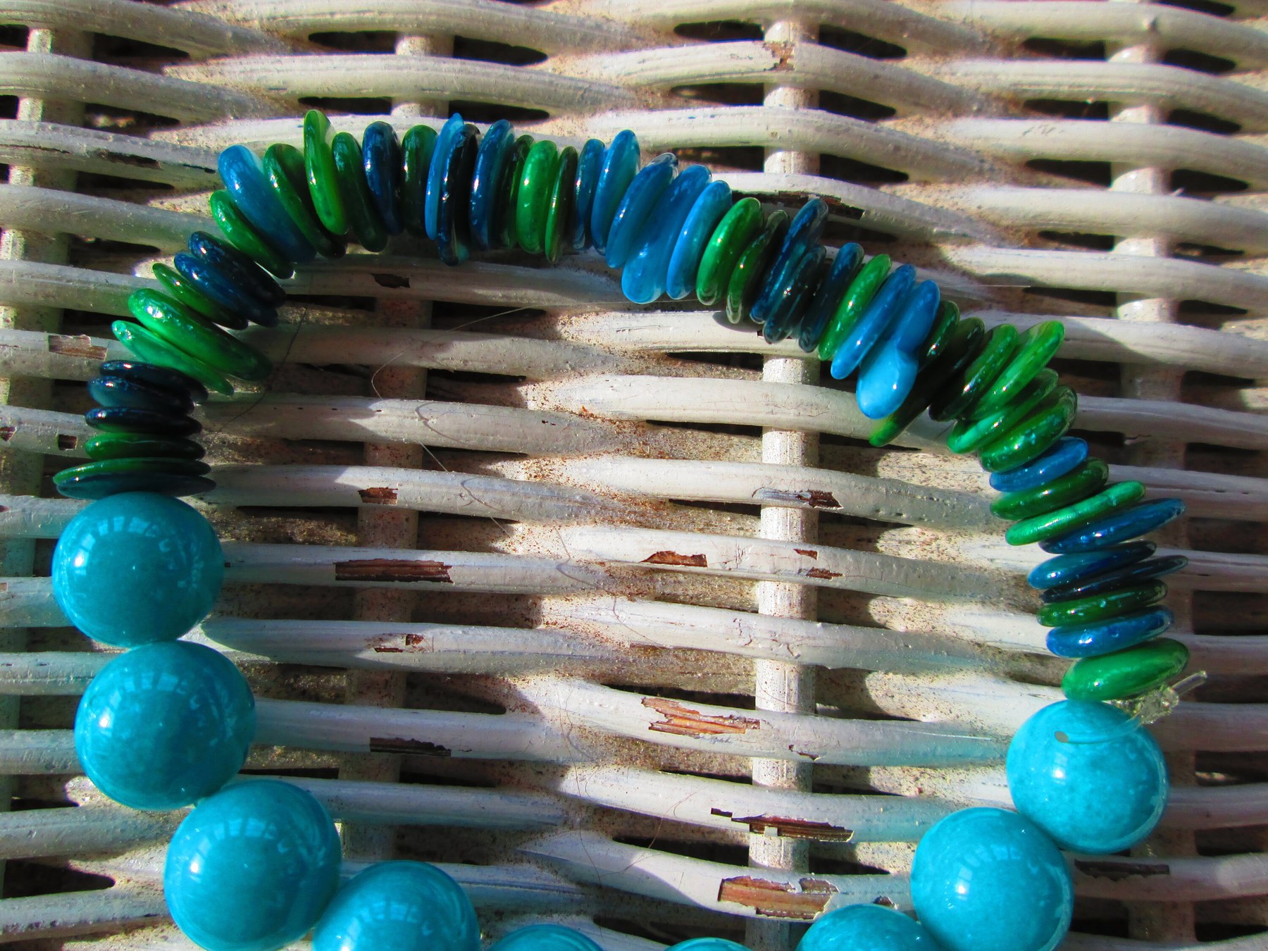 Turquoise Aqua Shell Rondelle Beaded Bracelet, Natural Shell Stretch Bracelet, Handmade Beach Jewelry, Buy One Get One Free, detail 3