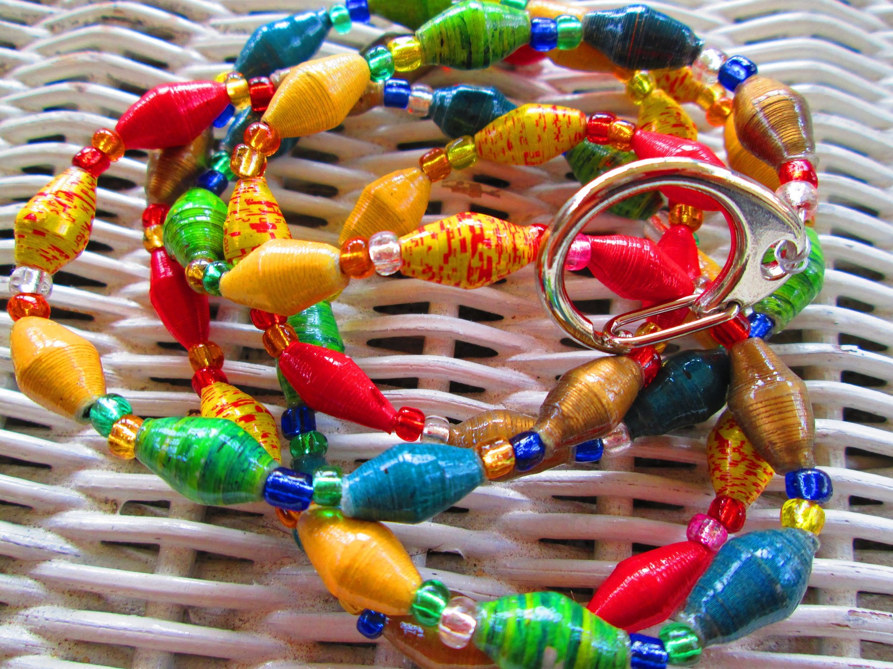 Lanyard, Outreach Uganda Autumn SplendorPaper Beads handmade lanyard, 925, detail 3