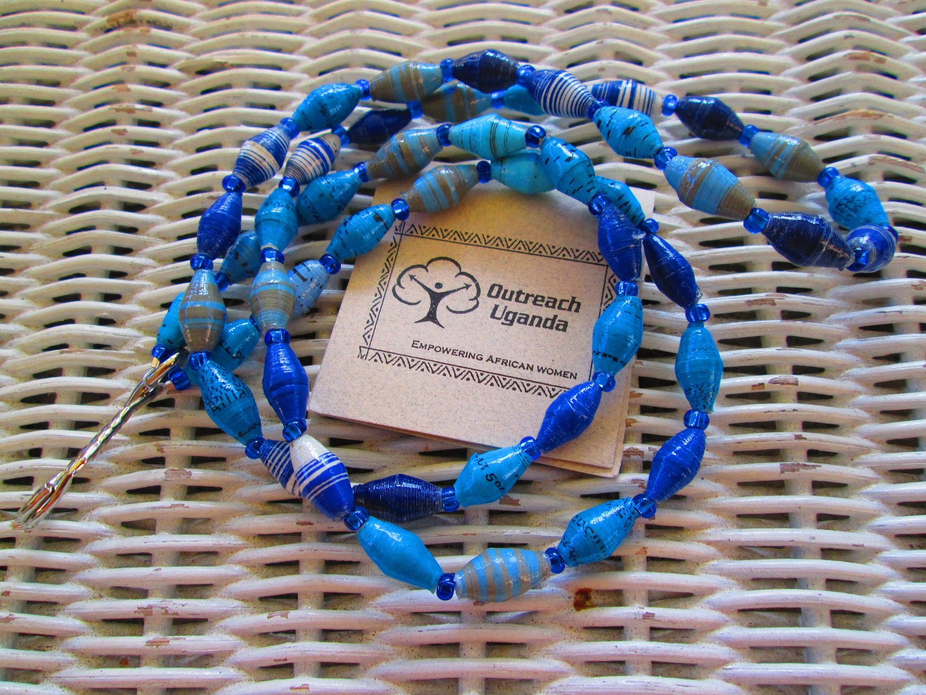 Lanyard, Outreach Uganda Blue Mix paper bead lanyard, 967, detail 3