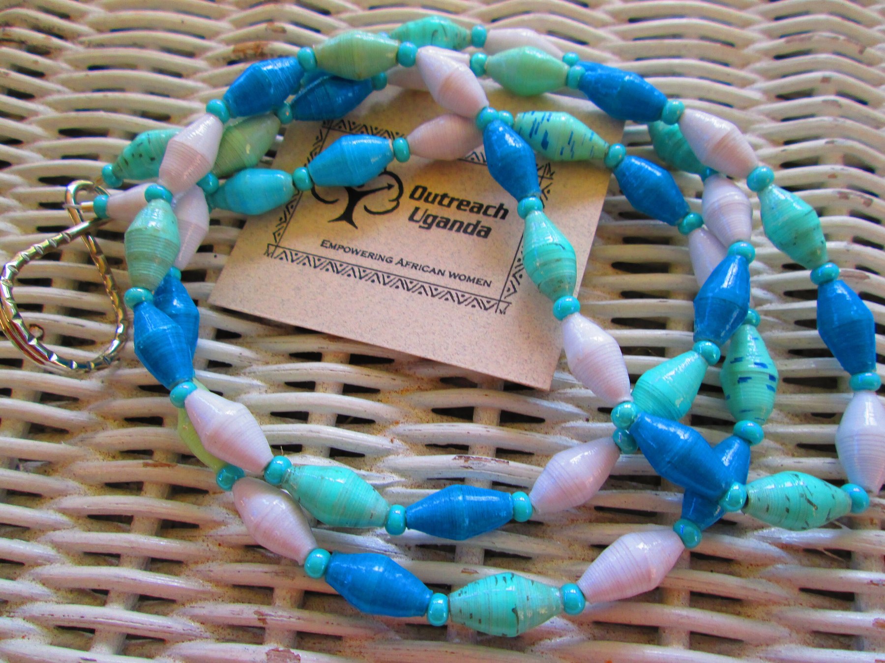 Lanyard, Outreach Uganda Sea Glass paper beaded lanyard, 968, detail 2