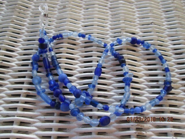Blue Beaded Eyeglass Chain: Handmade Glass Bead Wirem 1011, detail 4