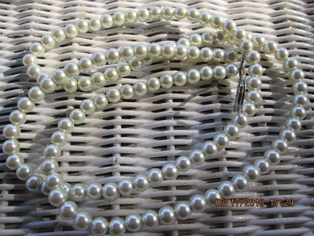 Pearl 8mm Handmade Beaded Lanyard, 751