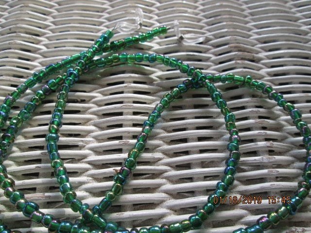 Green beaded eyeglass chain