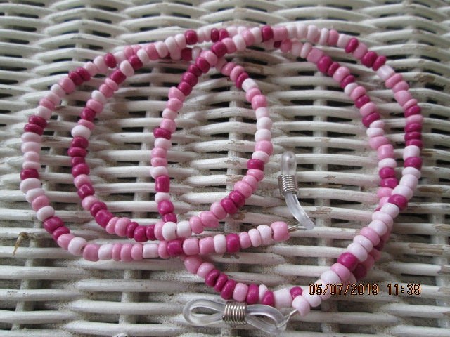 Handmade Pink Beaded Eyeglass Chain: Glass Seed Beads, 1038, detail 2