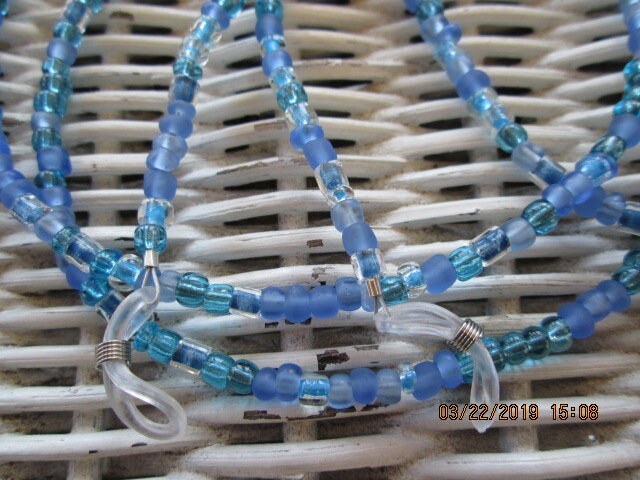 Handmade Blue Beaded Eyeglass Chain, 1033, detail 3
