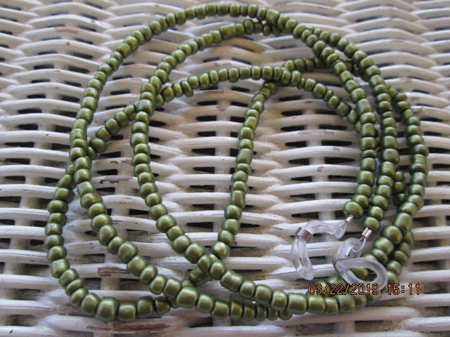 Green Beaded Eyeglass Chain: Glass Bead Glasses Holder, 1037, detail 3