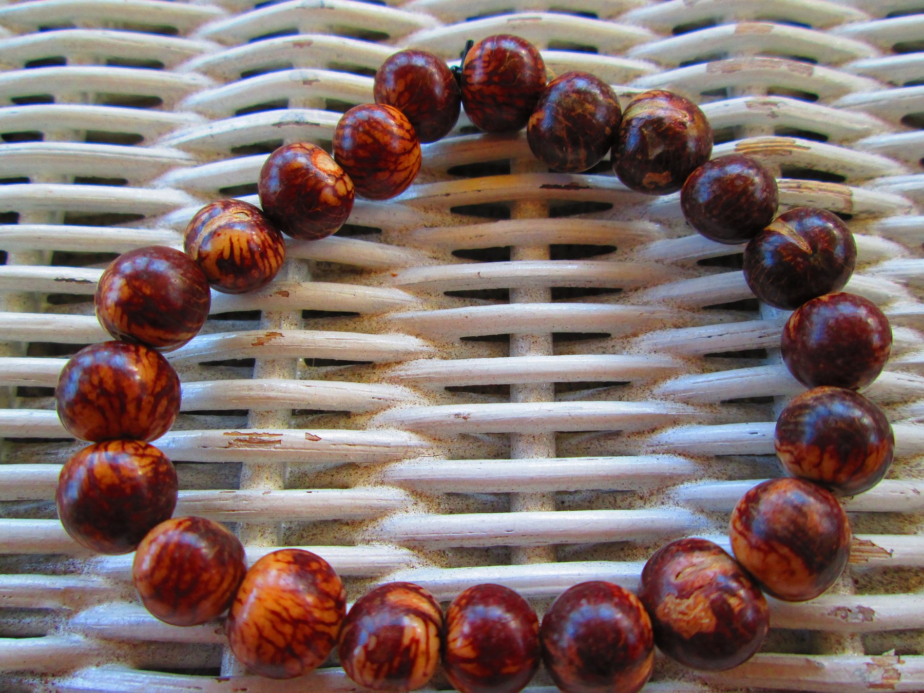 Handmade Brown Acai Bead Bracelet: Amazon Palm Nut Jewelry, BUY one GET one FREE1129, detail 2