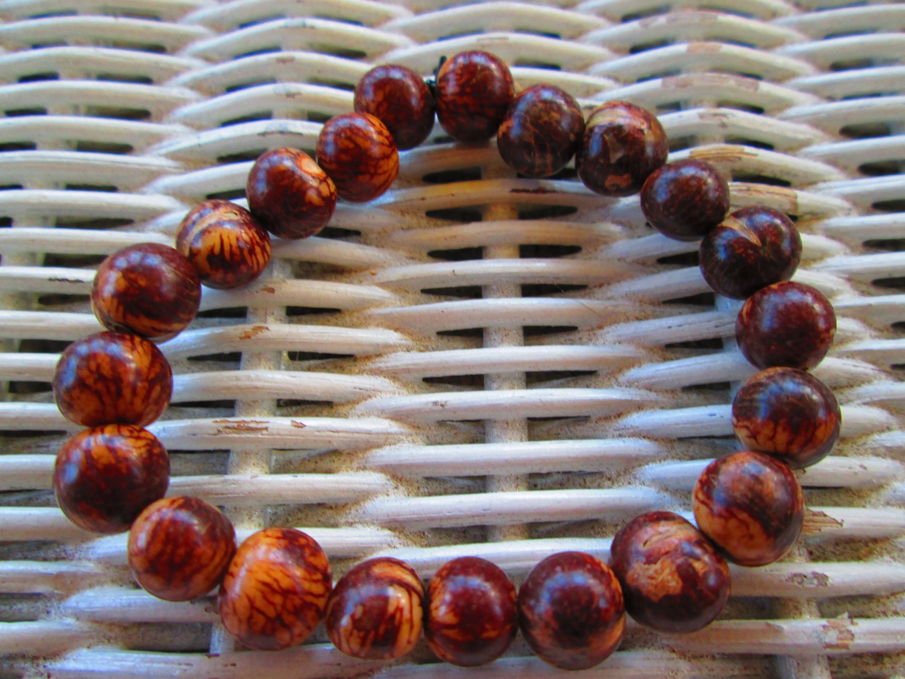Handmade Brown Acai Bead Bracelet: Amazon Palm Nut Jewelry, BUY one GET one FREE1129, detail 4