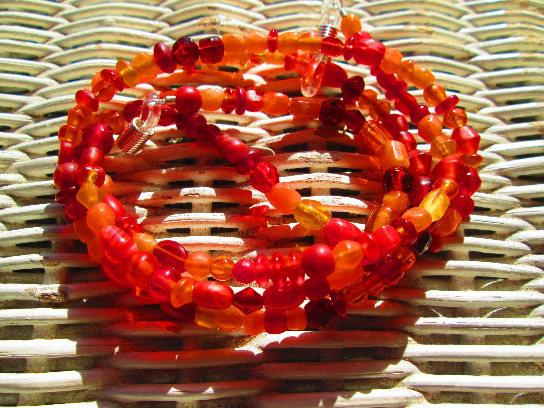 Eyeglass chain, red-orange bead glass mix, 1053, detail 3