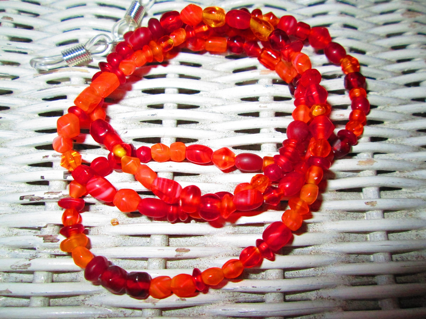 Eyeglass chain, red-orange bead glass mix, 1053, detail 4