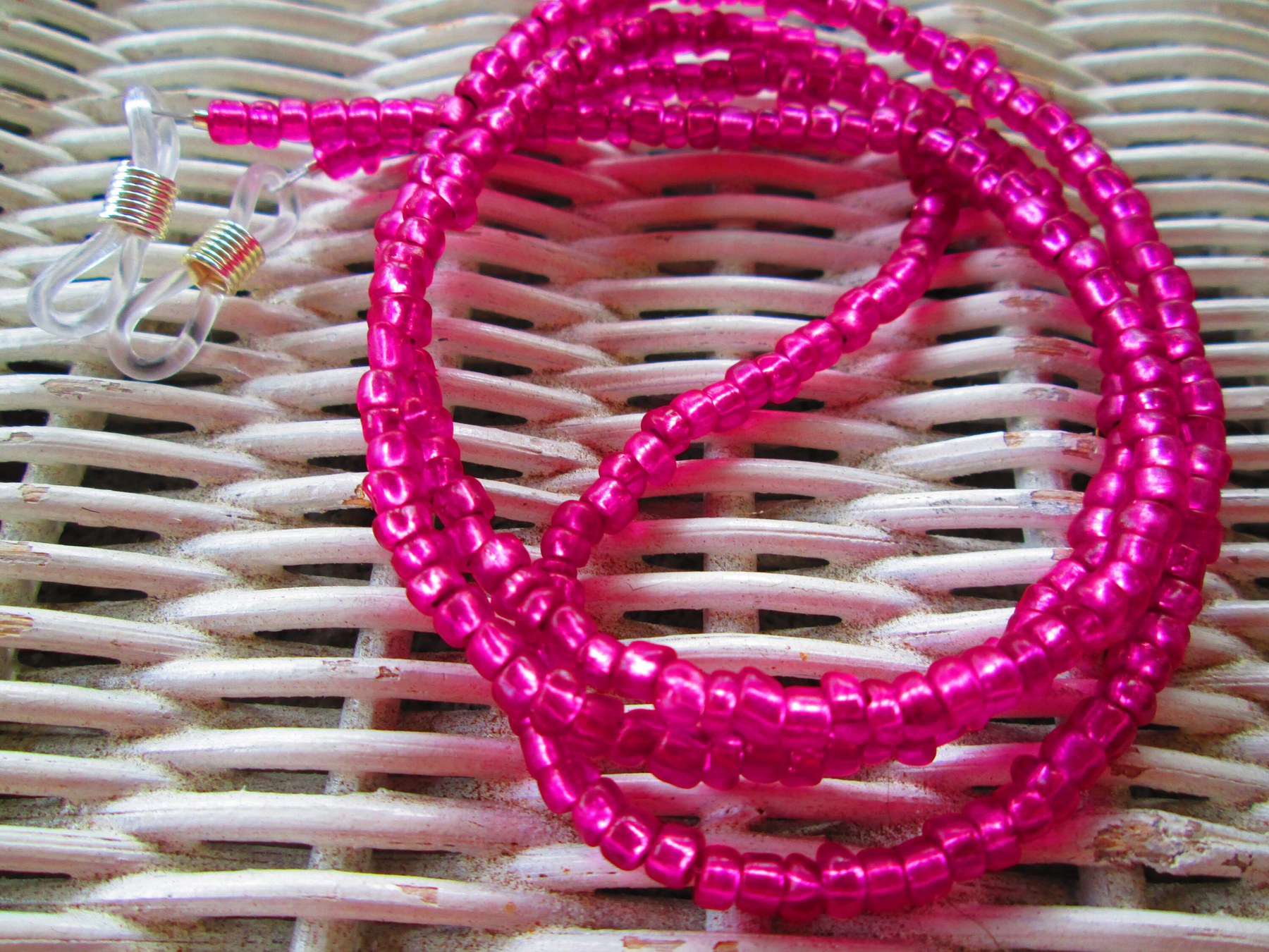 Pink Beaded Eyeglass Chain: Glass Seed Beads, 1027?, detail 4