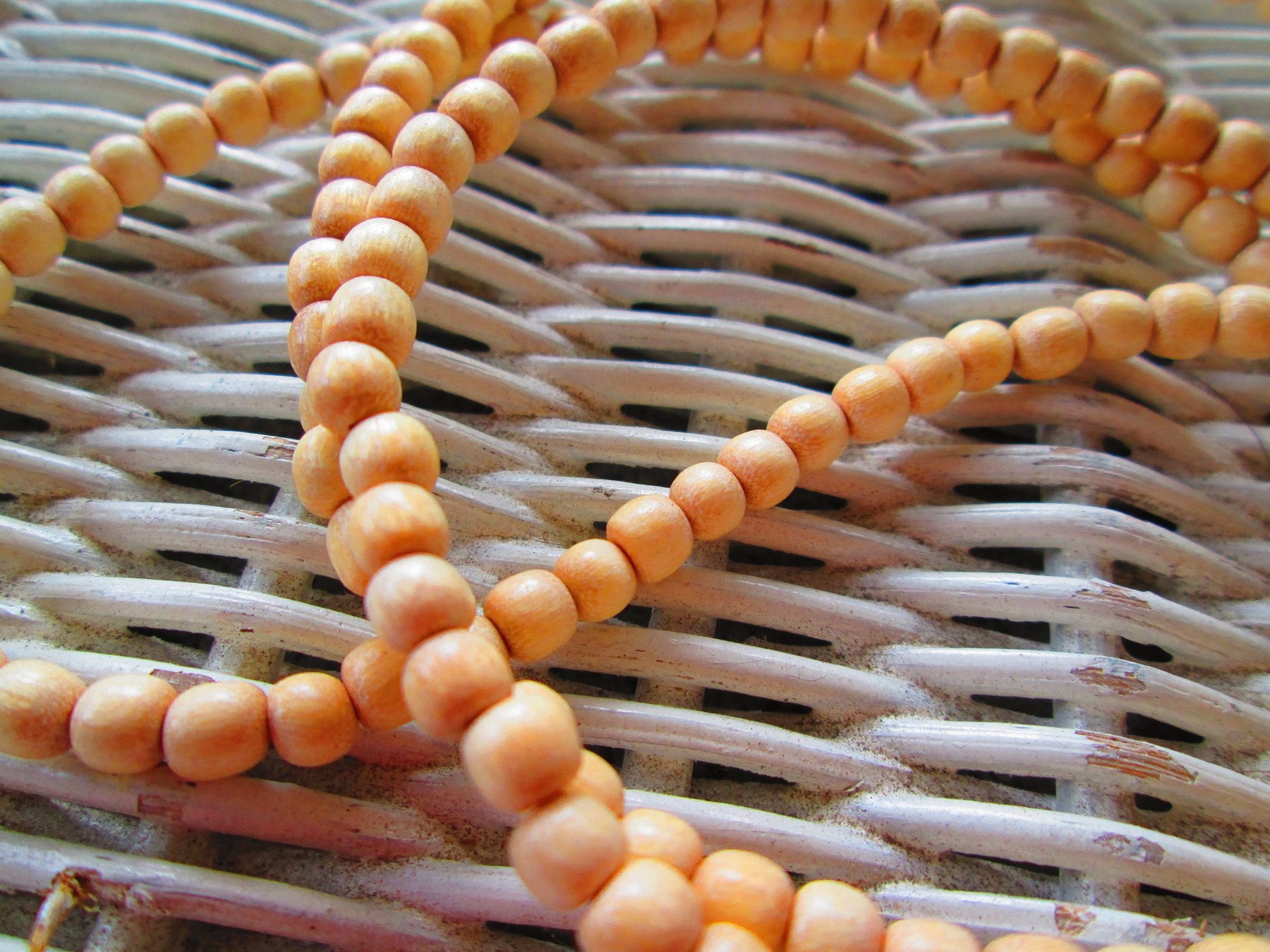 Whitewood 4mm glasses chain, 1080, detail 4
