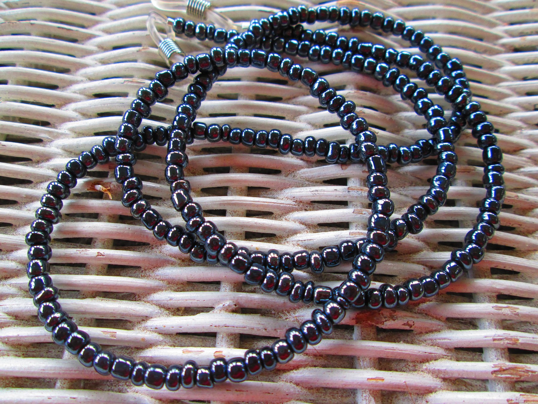 Hematite seed bead glasses chain, glasses holder, 1077, detail 3