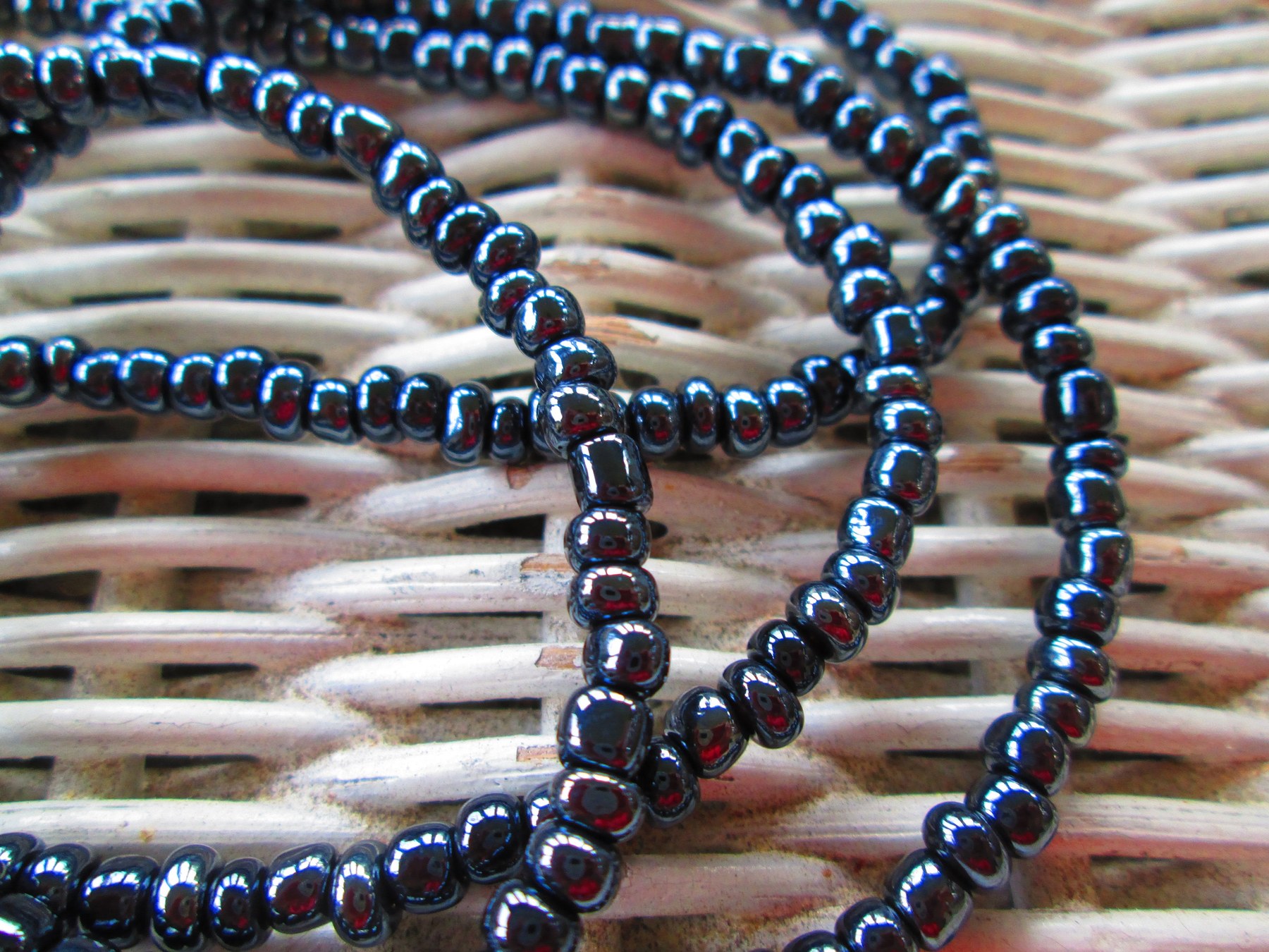 Hematite seed bead glasses chain, glasses holder, 1077, detail 5
