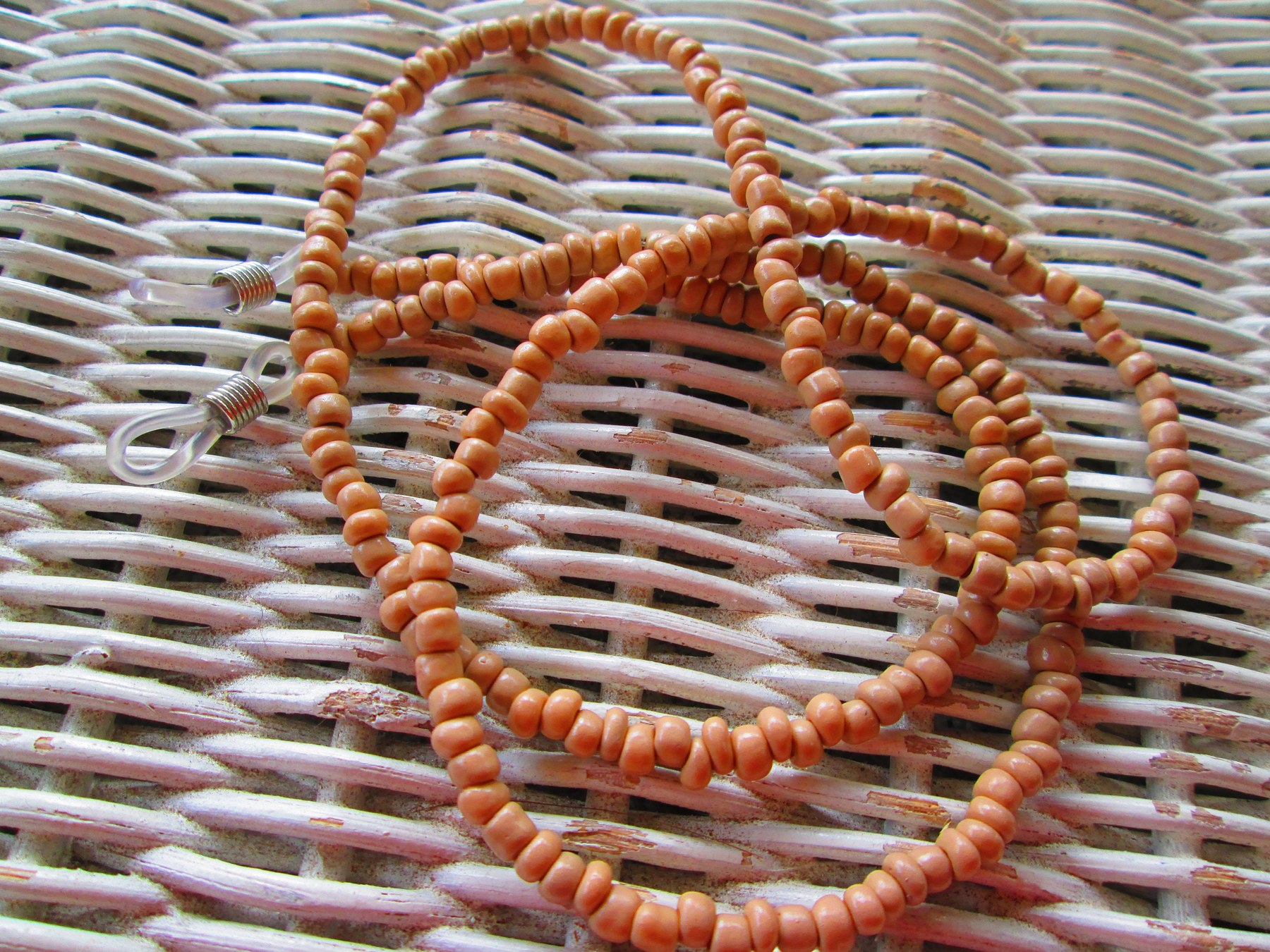 Muted Oat Seed glasses chain, 1086, detail 2