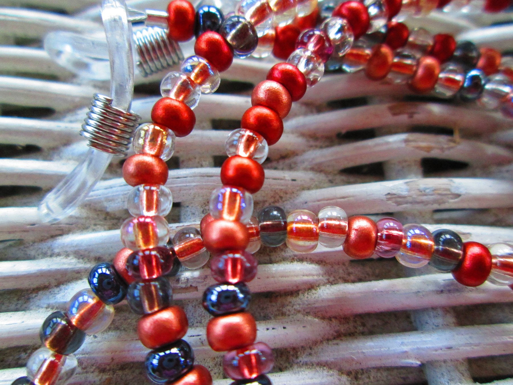 Eyeglass chain, hematite copper mix, 1099, detail 3