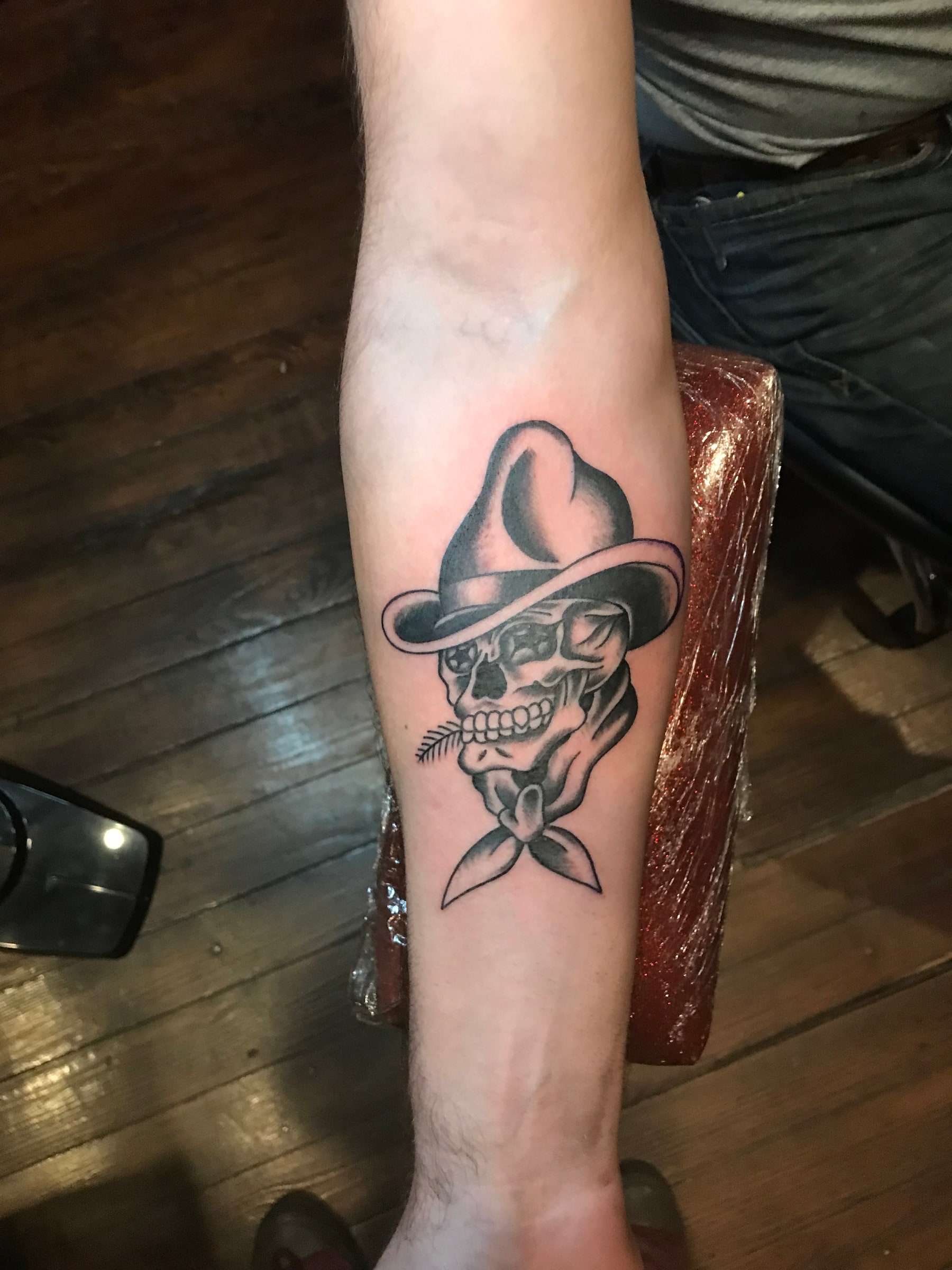 Witch hat skull tattoo by Rob Scotti