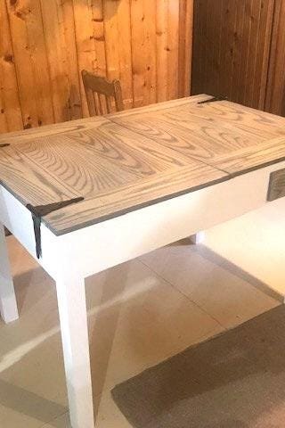 Custom Hardwood Puzzle Table, detail 5