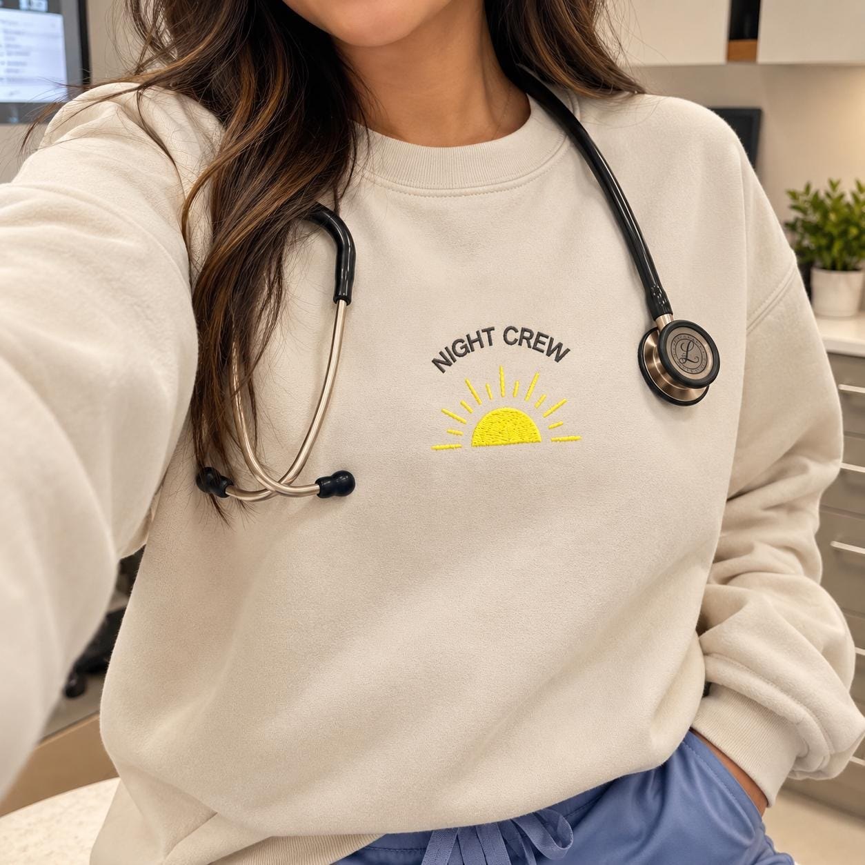Night crew sunset crewneck detail 2