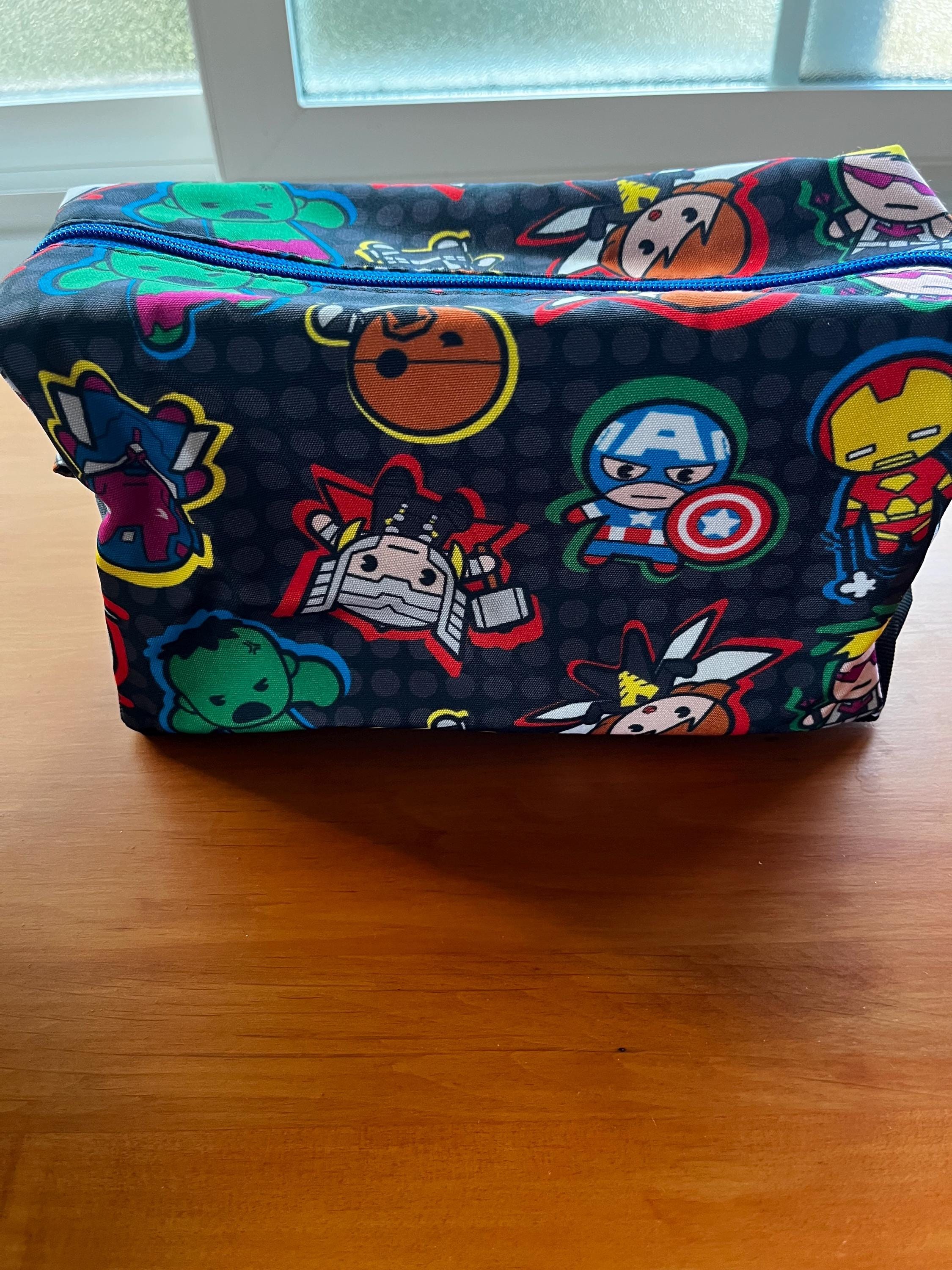 Chibi Marvels Cosmetics/Travel bag, view 5